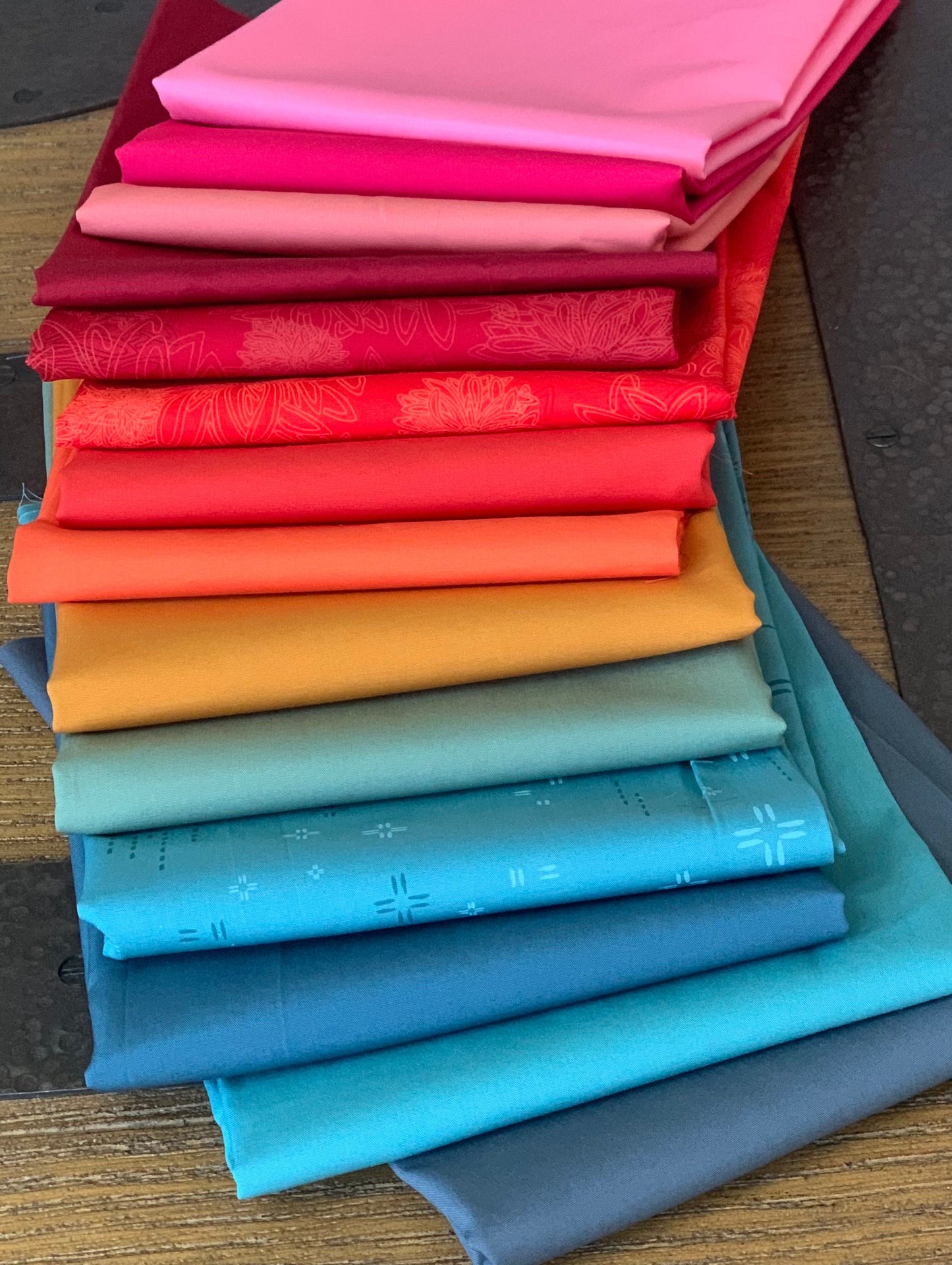 Maven AGF blenders | Fat quarters / 1/2 yards bundles 14 fabrics | Fast shipping | Pure solids | Maureen Cracknell - decostitch