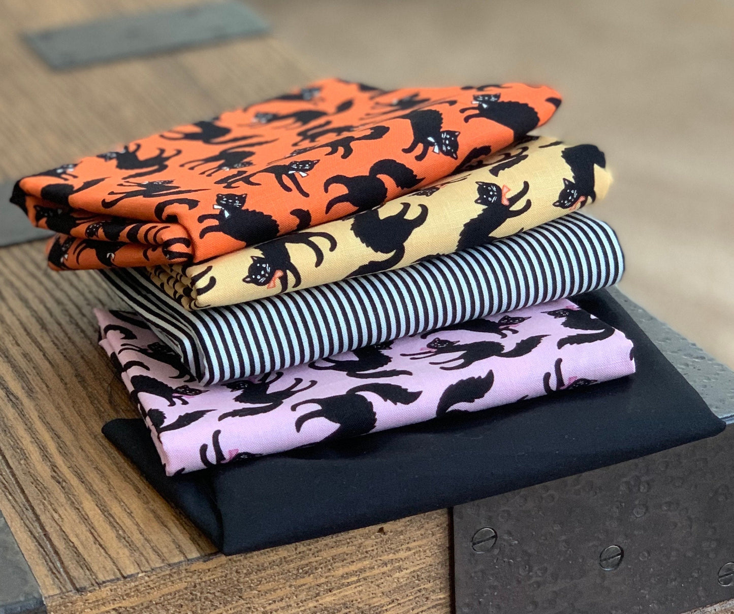 Scaredy cat - Halloween - Poppie cotton | 5 Fat quarters fabrics | sweet tooth | stripe - solid