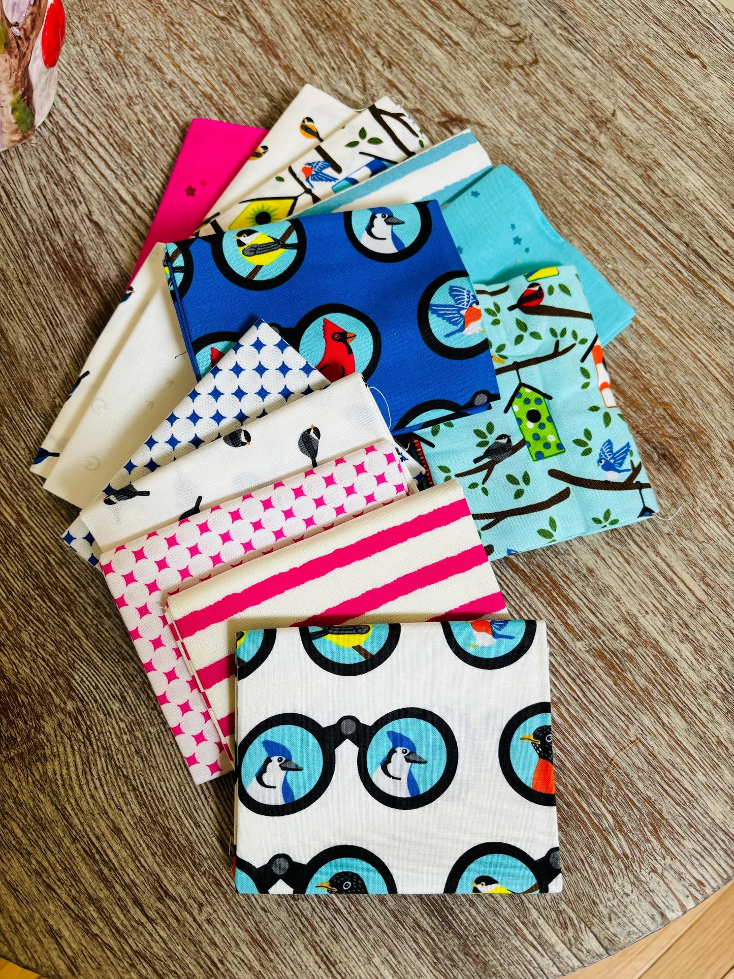 Backyard Birdwatching - 14 fat quarter bundle - Birds - C&S - AH100-FQB-B