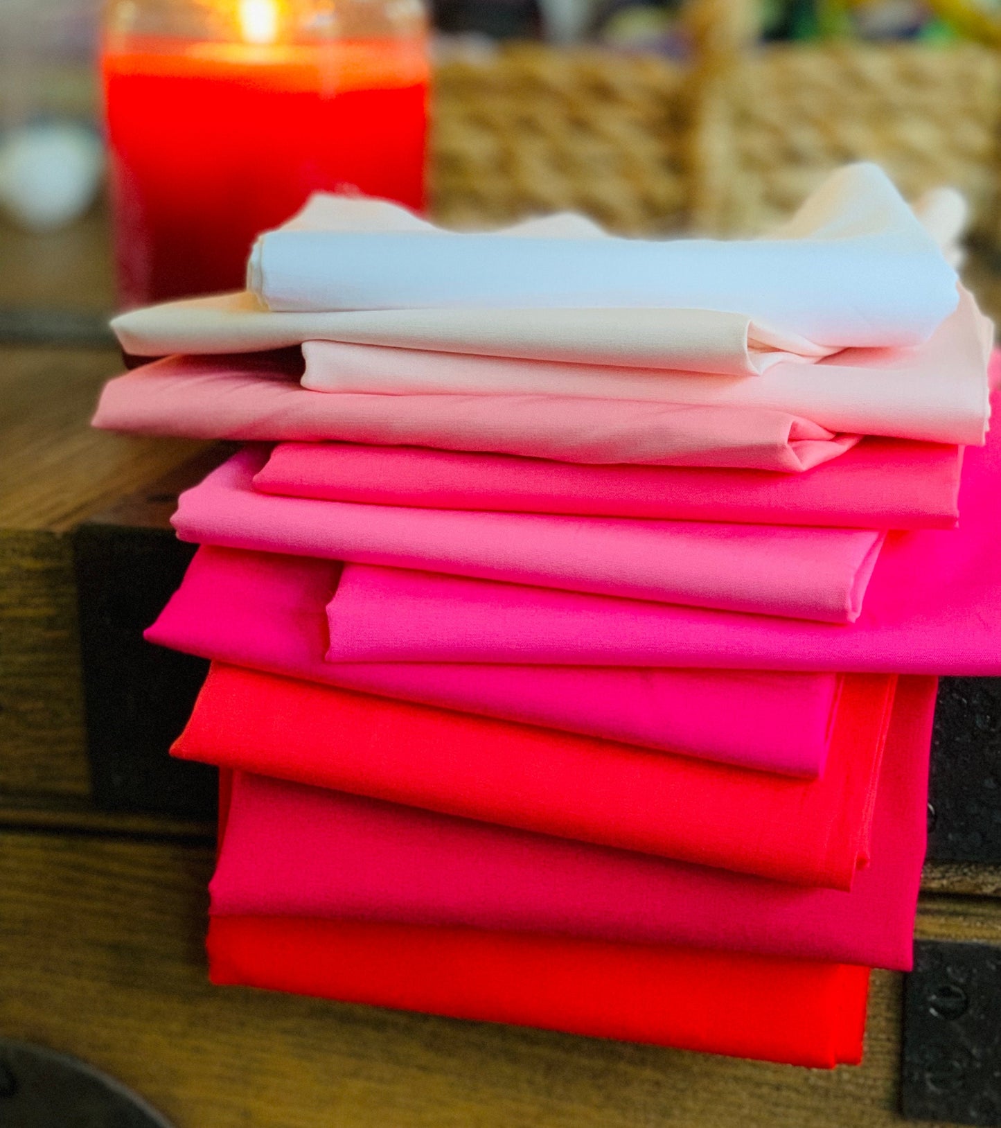 Valentine AGF blenders | Fat quarters / 1/2 yards bundles 11 fabrics | Fast shipping | Pure solids | bright pink - red - white