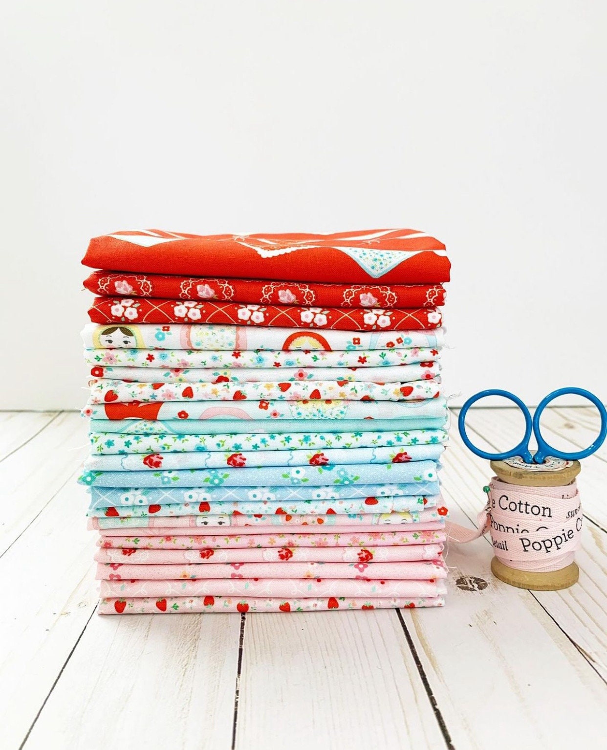 Market day - 21 Fat quarter bundle | Poppie cotton | Amy Jordan | Holiday | in stock - Free US shipping