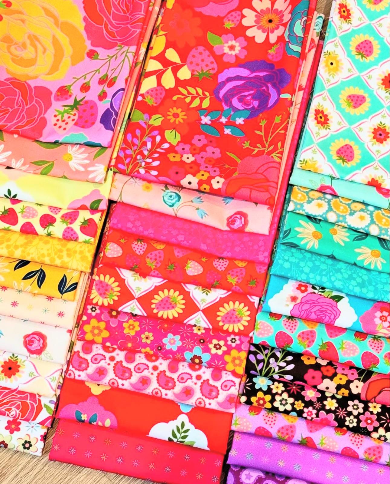Calico Cowgirls - 32 Fat quarter bundle | Poppie cotton | Lori woods | shipping October 2024 - Free US shipping CW24834