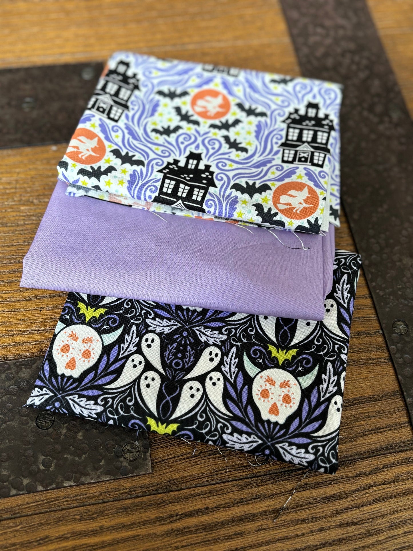 Halloween by color pink to Purple school of magic - sweet tooth 11 Fat quarter fabrics | Halloween colors | spooky witchy