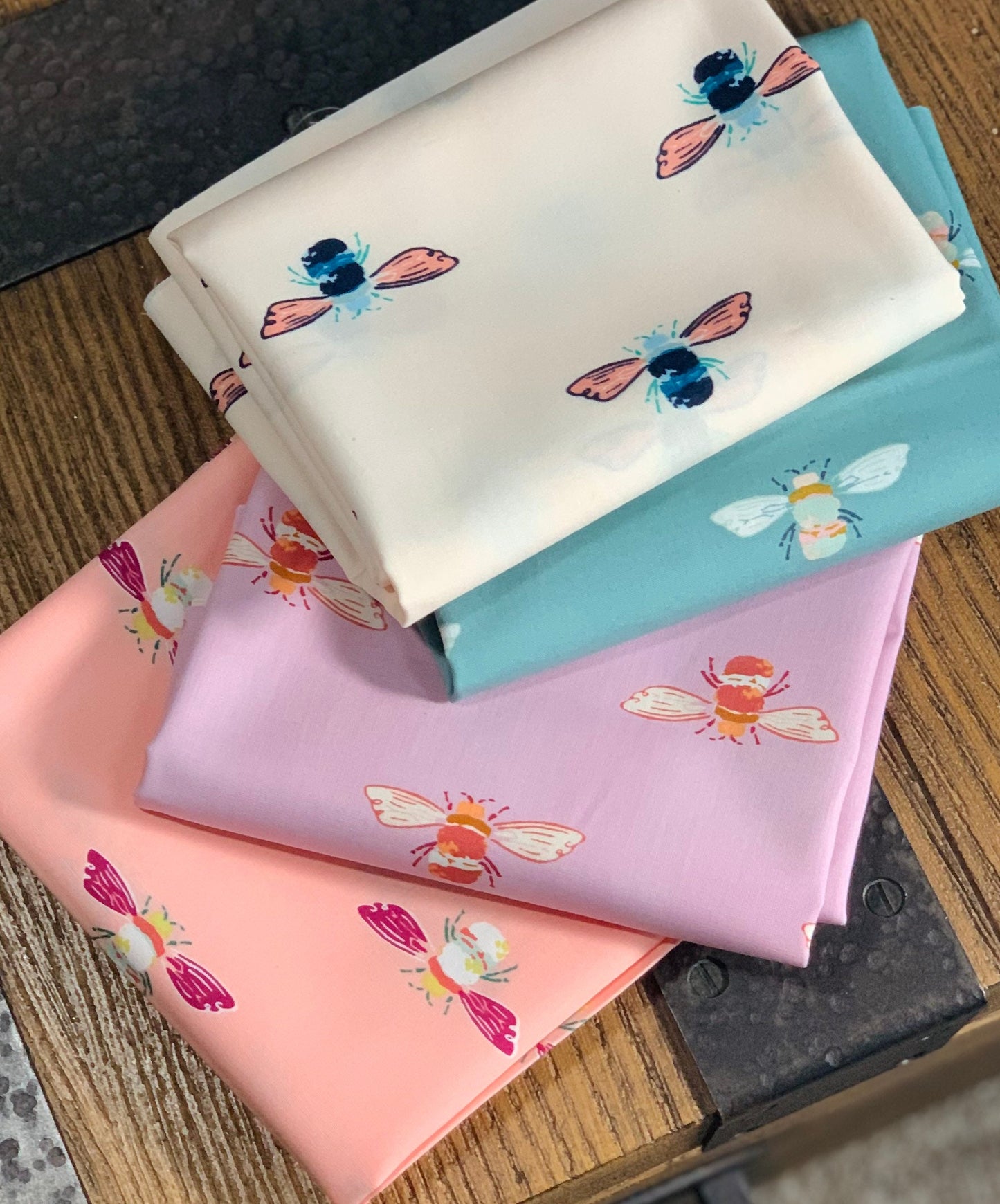Bumble 4 Fat quarter bundle - bee designs by Maureen Cracknell | AGF | In stock - Bumble forester - Bumble beez - bumble buzz - bumble five