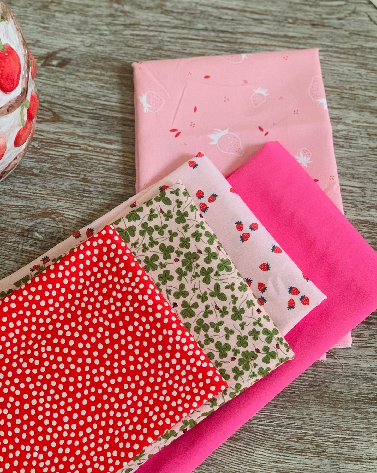 Bloomberry and more - curated bundle - 13 piece FQ or 1/2 yard - Ditsy flowers - Sunday afternoon - Poppie cotton - Lori holt