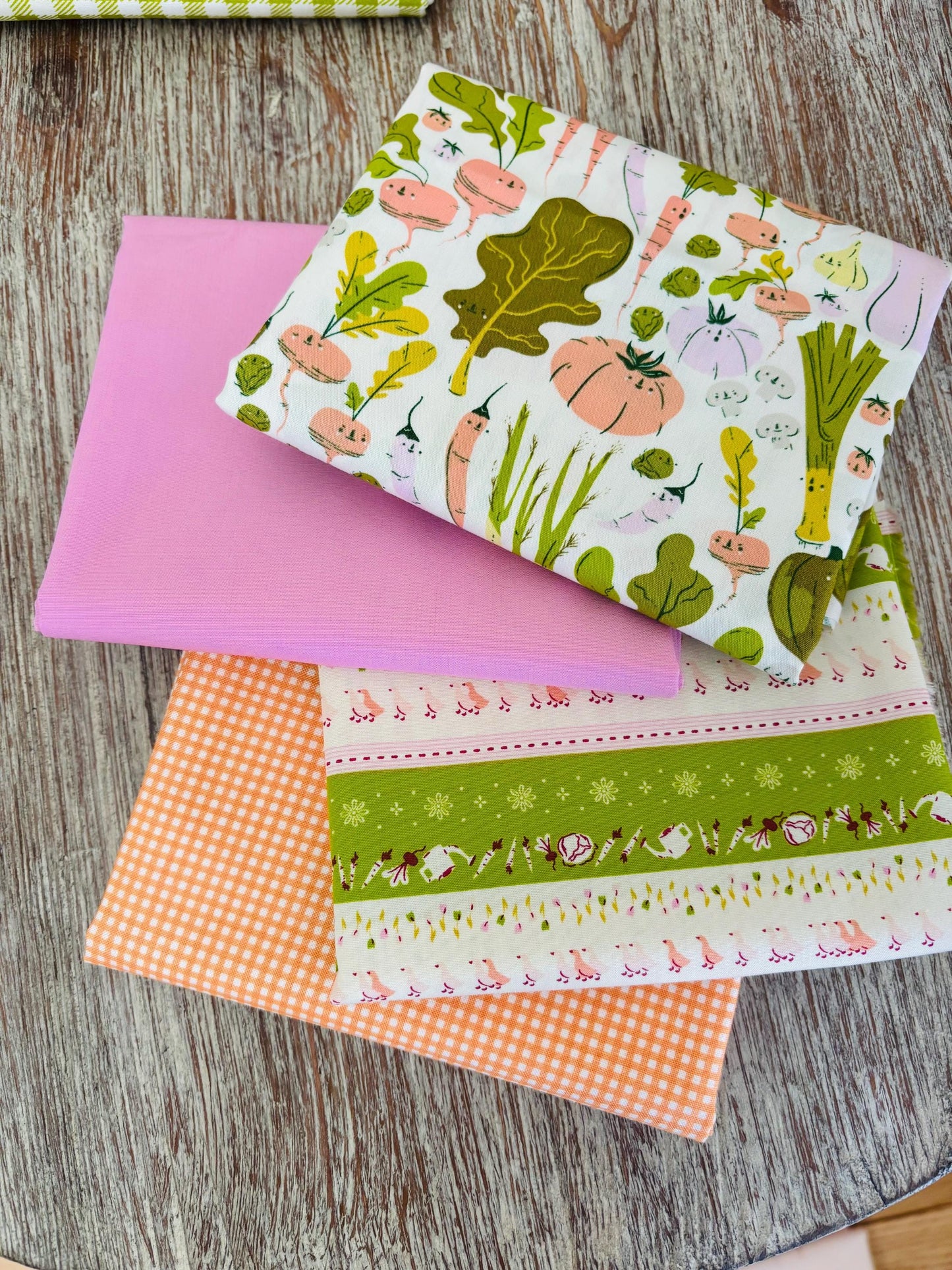 Cottage Grove mini bundle with blenders | Fat quarters bundles 12 fabrics | Fast shipping | Pure solids | spring vibes | rustic - AGF