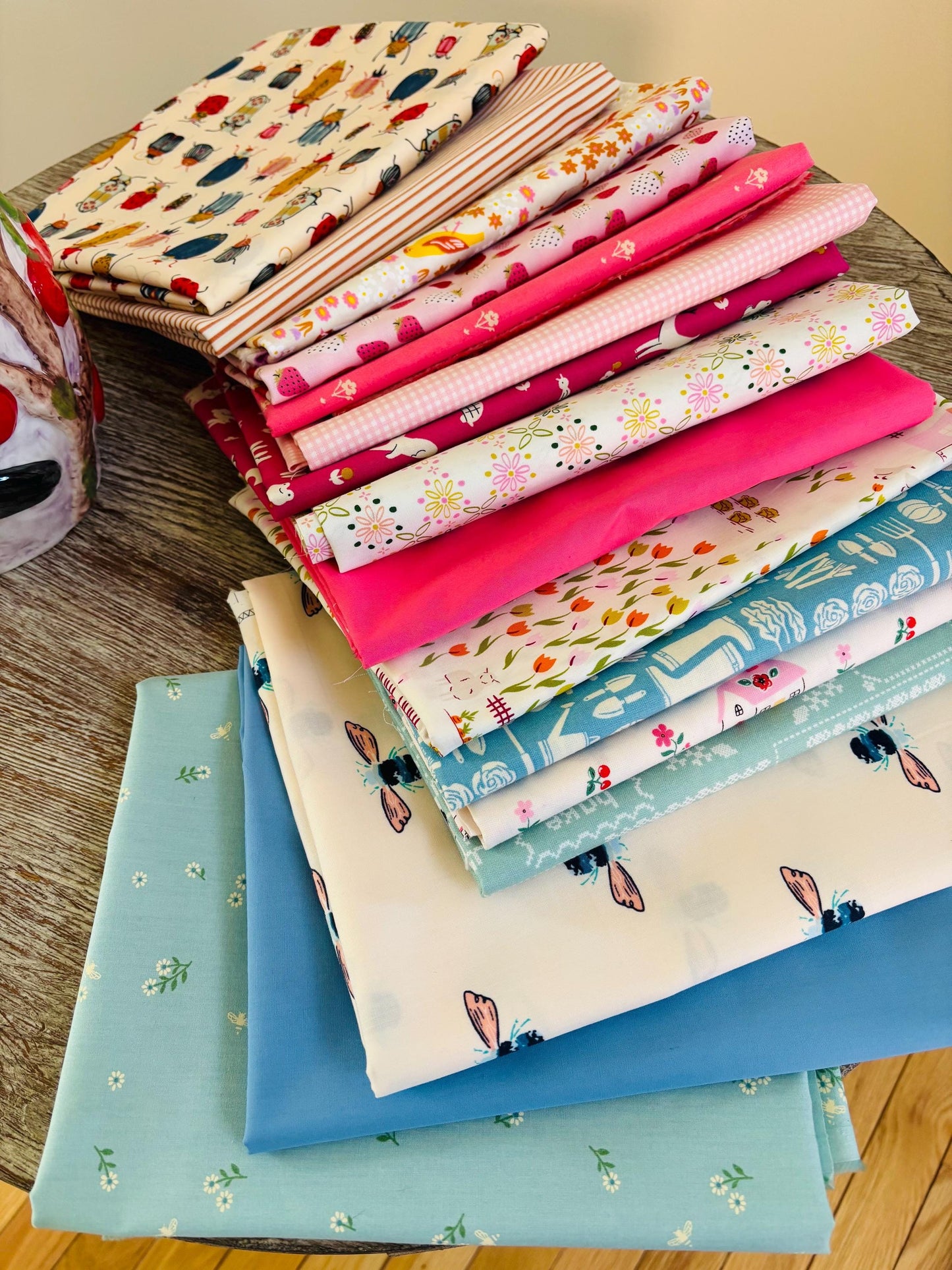 My favorite backyard - 24 piece FQ bundle - Strawberry marigold | AGF - plaid - gingham - Poppie cotton - Pure solids agf home sweet home