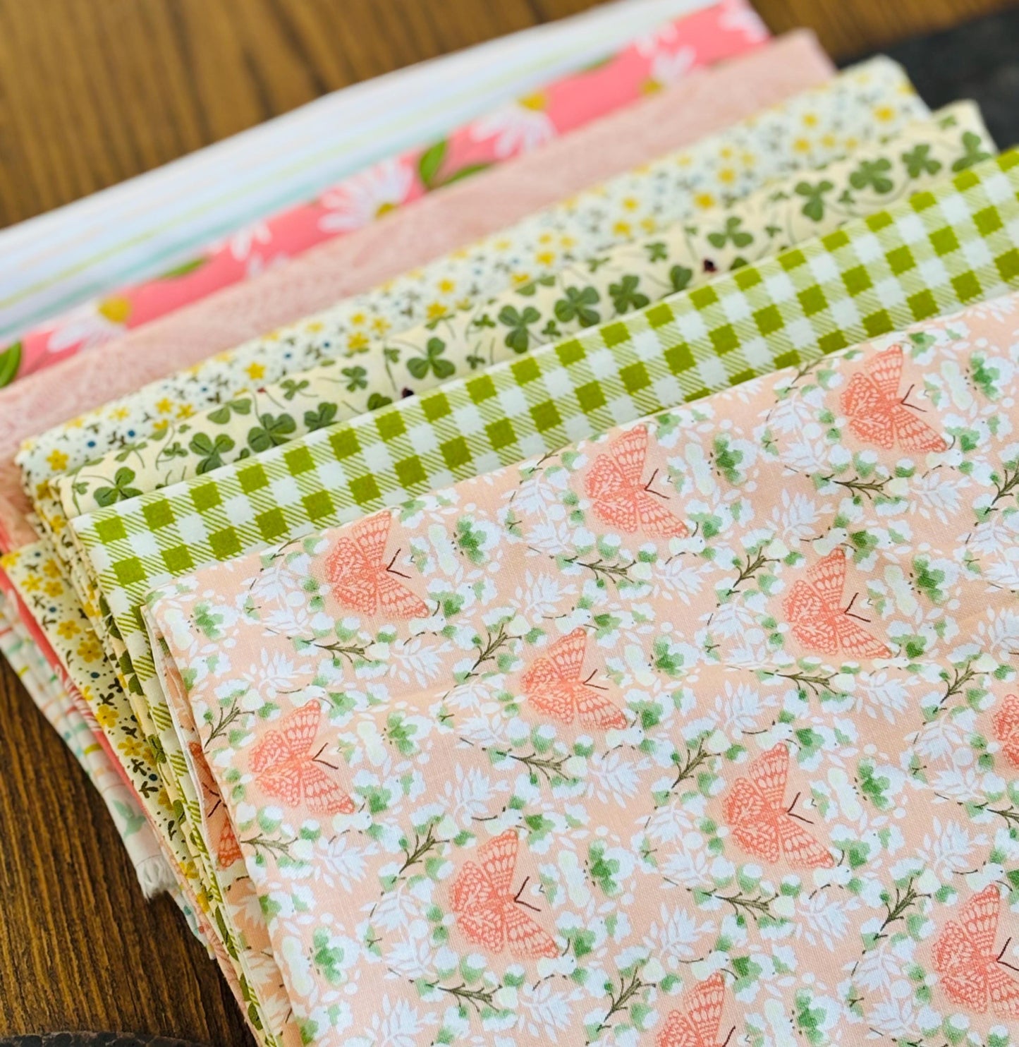 Meadow walk day 1 | Fat quarters bundles 7 fabrics | AGF RBD | Poppie cotton Summer