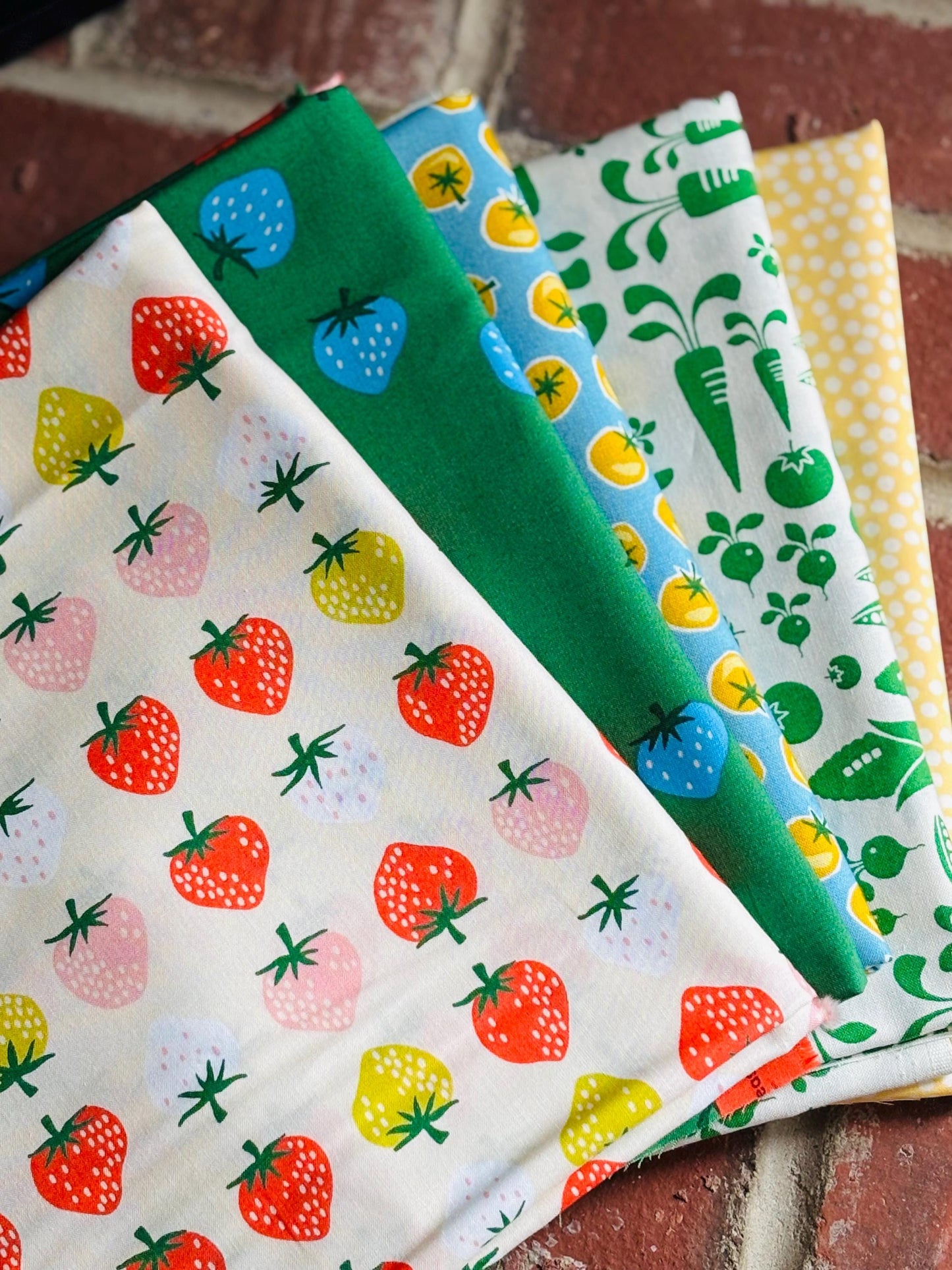 Kitchen garden No 4 fruit vegetable summer curated bundle - 18 piece FQ or 1/2 yd - in the garden - AGF - cotton and steel - berries
