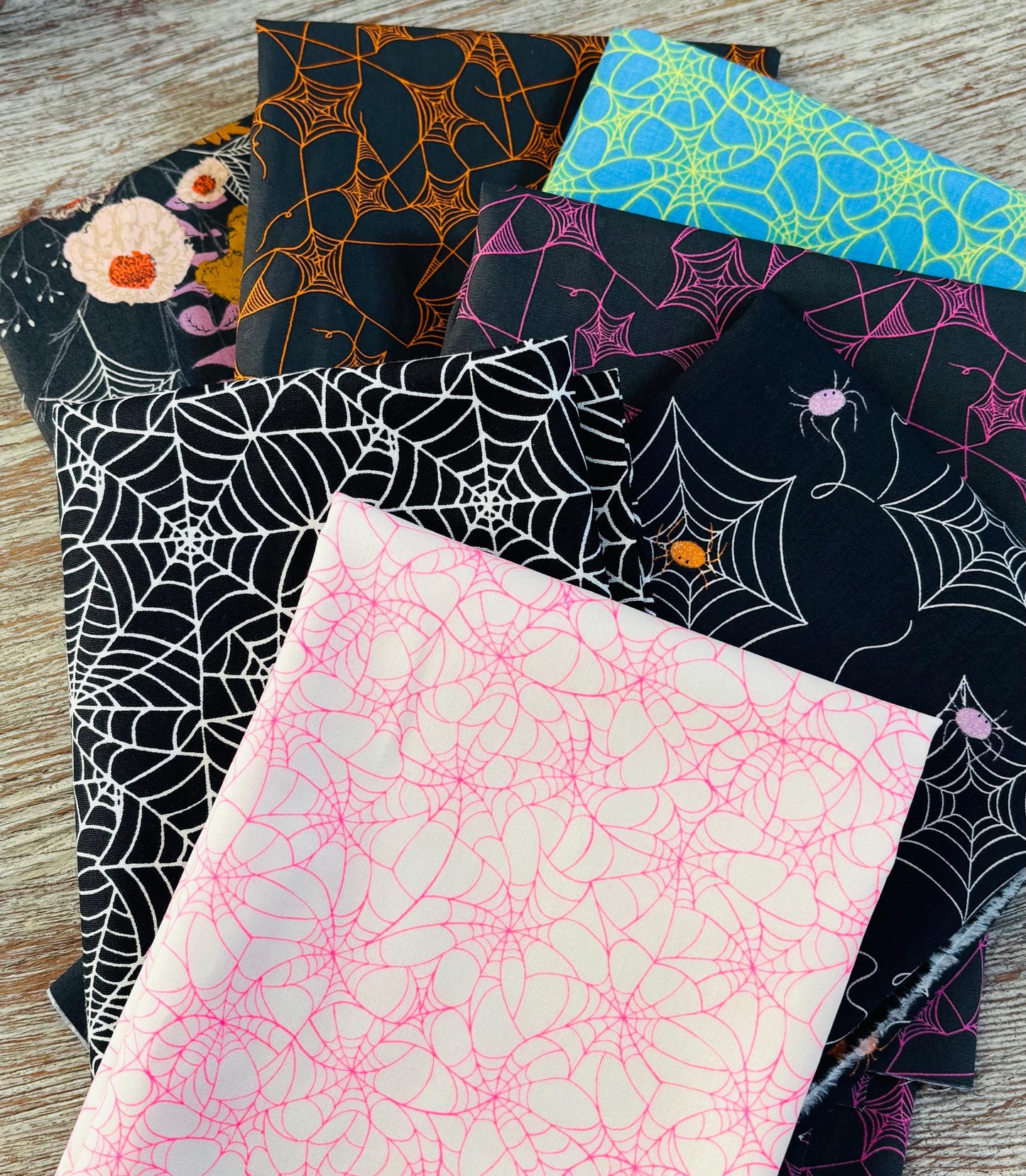 Web-erella halloween cobweb bundle - 7 fat quarter RBD - Ruby star sweet n spooky AGF