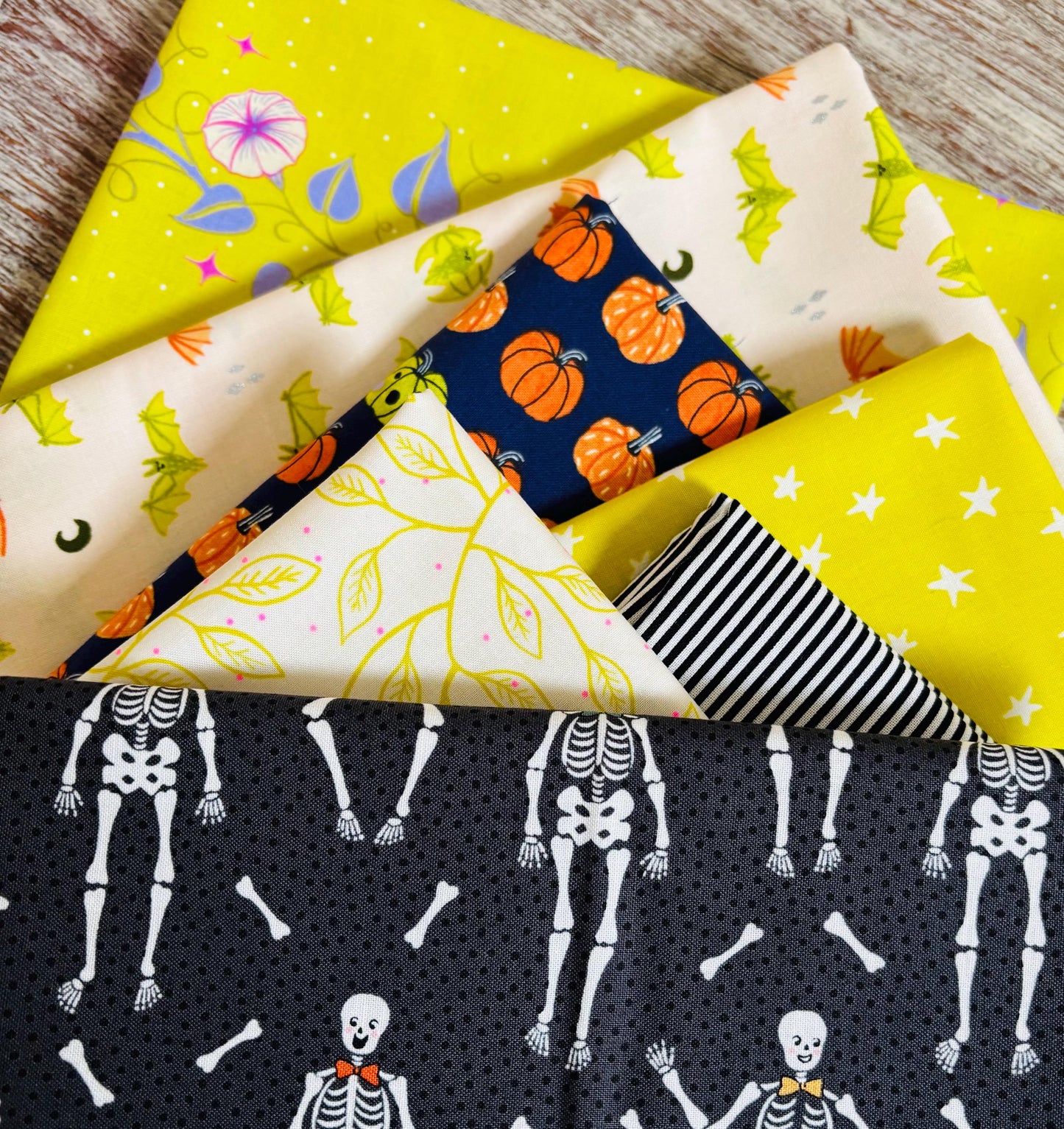 Too cute to spook - slime lime green 7 fat quarter - skeleton - pumpkin - RJR pure solids sweet n spooky ghost scaredy cat