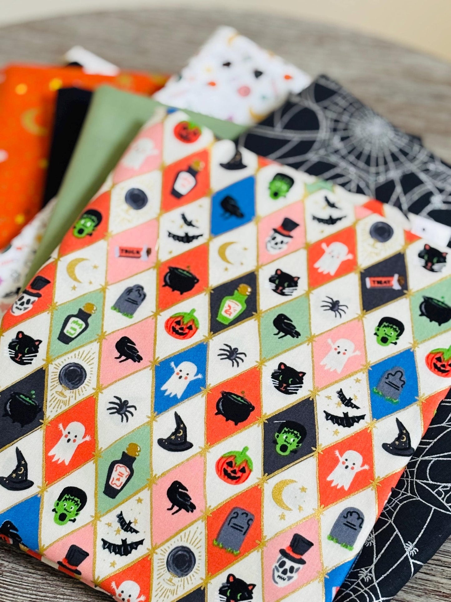 Witches house day 11 fat quarter Metallic - skeleton - pumpkin - RJR pure solids sweet n spooky ghost cobweb halloween Rifle paper co