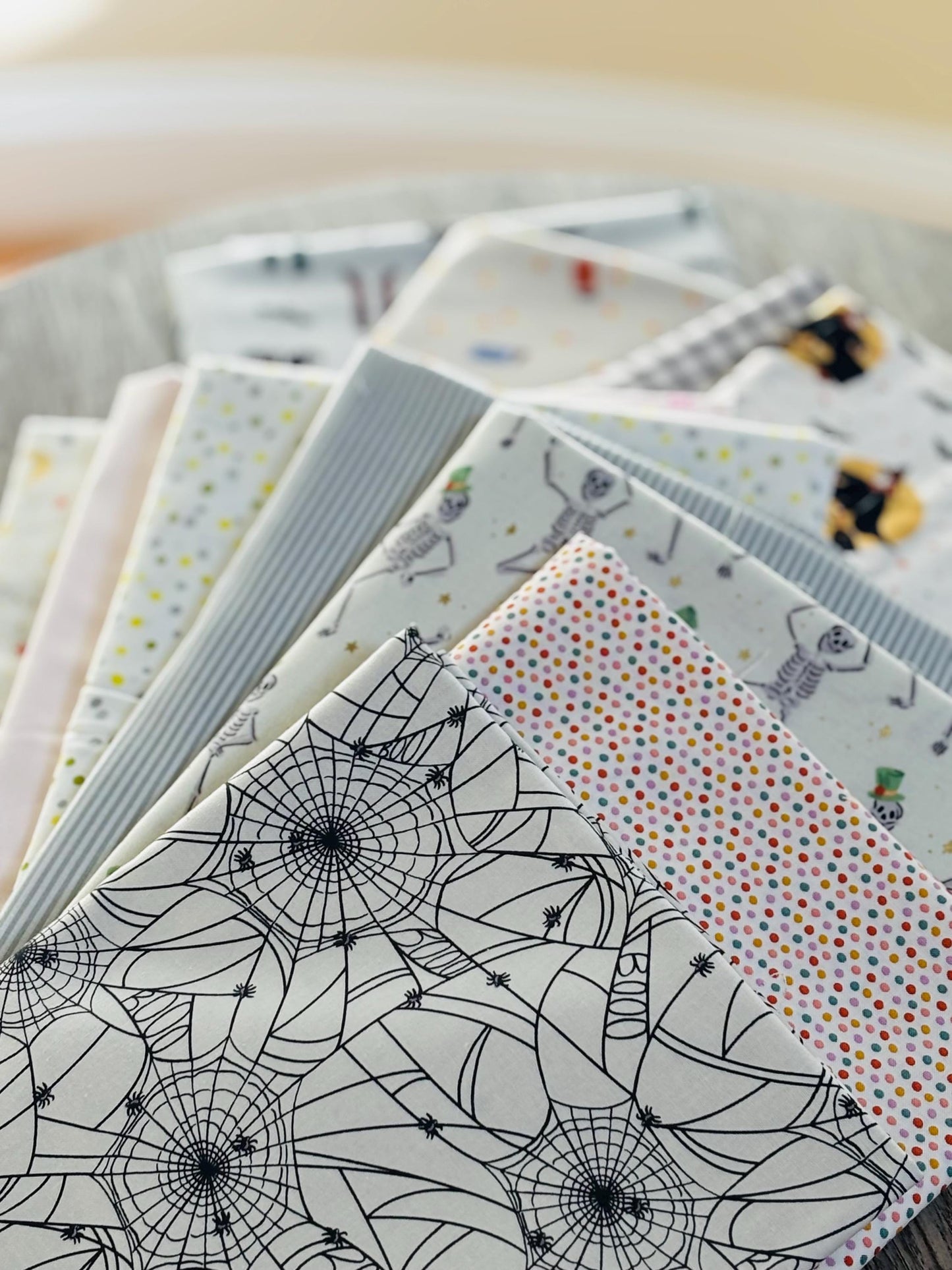 Faintly spooky 11 fat quarter Low volume - skeleton - pumpkin - RJR pure solids sweet n spooky ghost Part 2