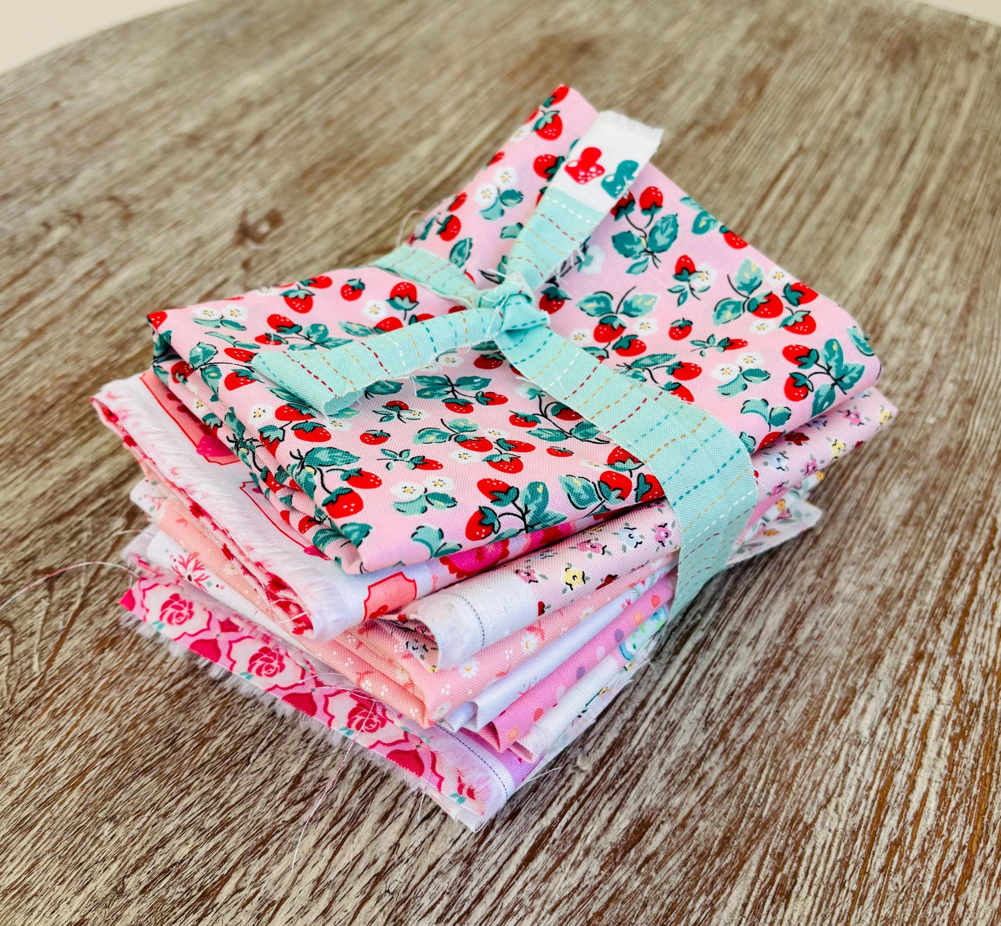 Best of Poppie Pink part 2 - 9 fat quarter bundle - Poppie Cotton