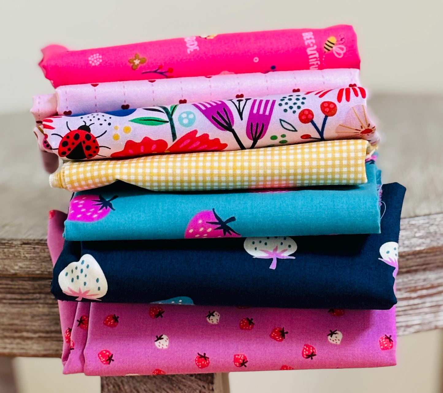 Fusion Strawberry Hey Love bug blenders | Fat quarters bundles 7 fabrics | Poppie cotton Ruby star