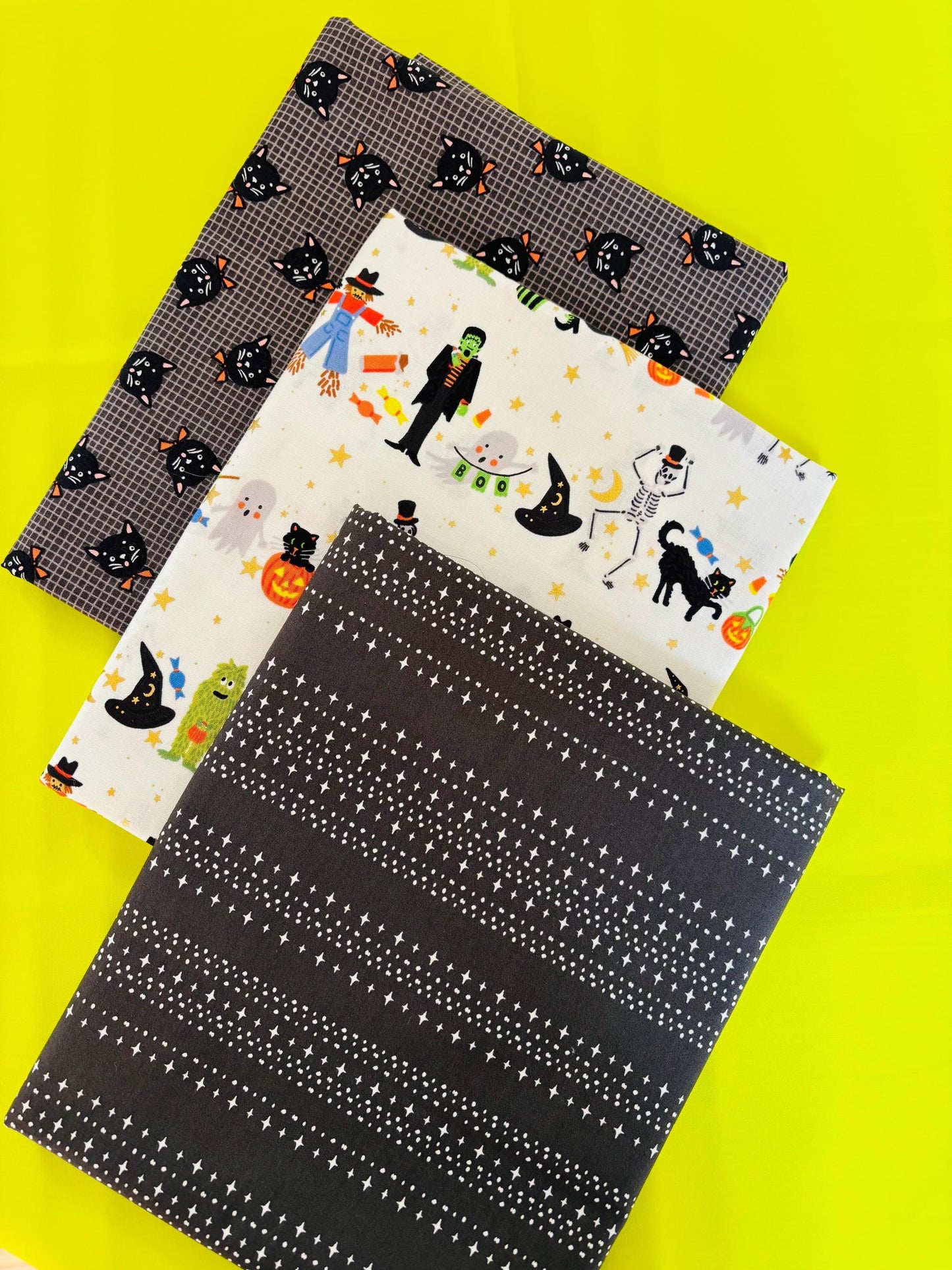 Trick or treat - 10 fat quarter bundle - halloween