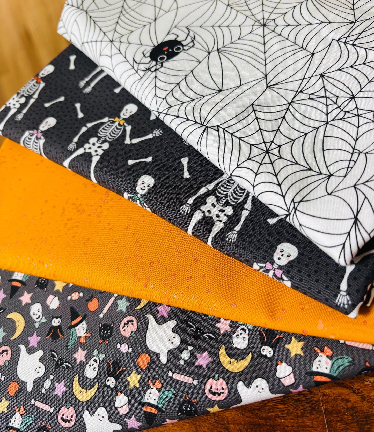 Not Scary + Sweet Tooth + blenders - 12 fat quarter bundle - Poppie cotton speckled
