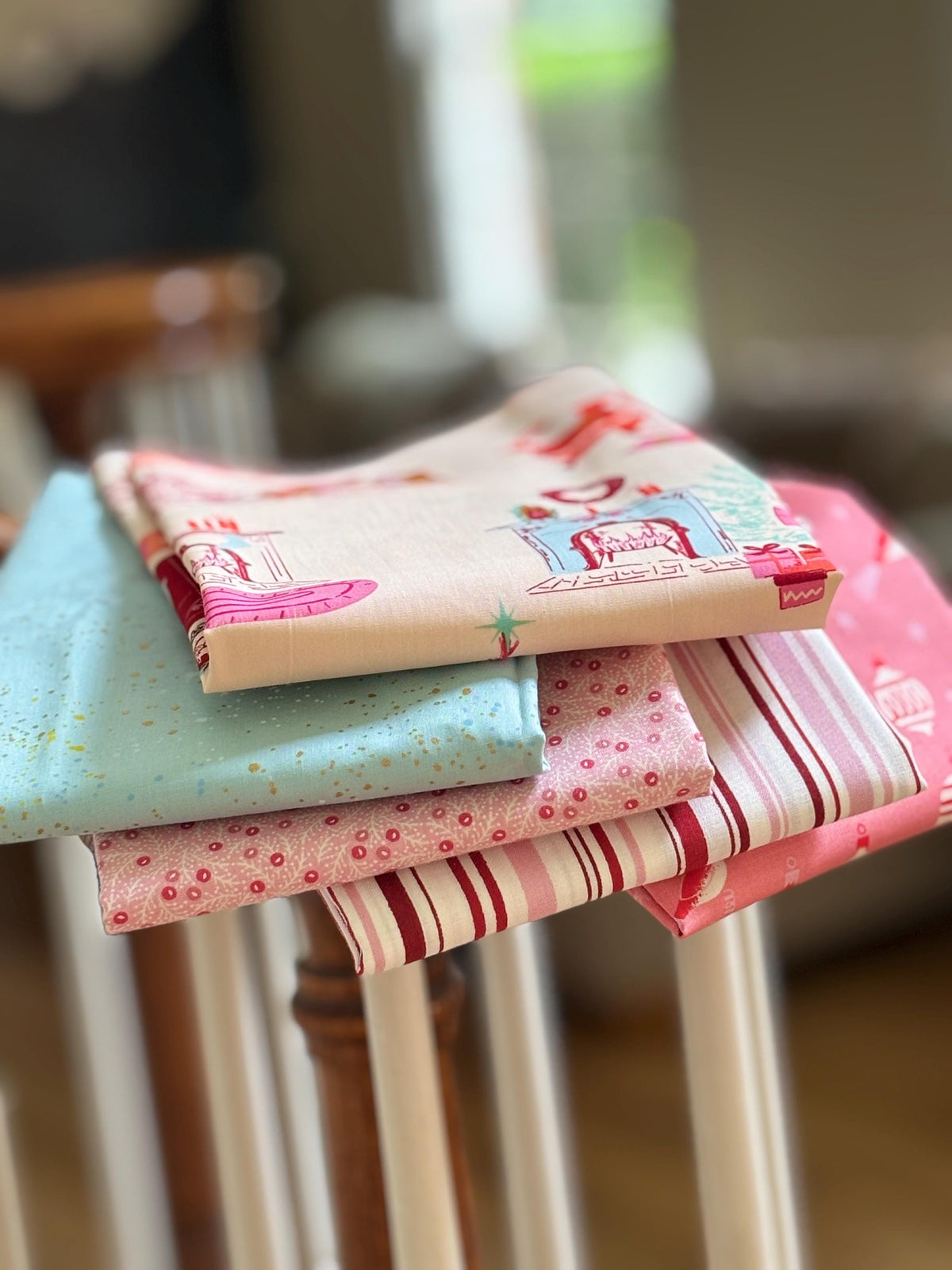 Return of pink Christmas part 12 - 9 fat quarter bundle - christmas in color starry speckled RSS AGF Poppie