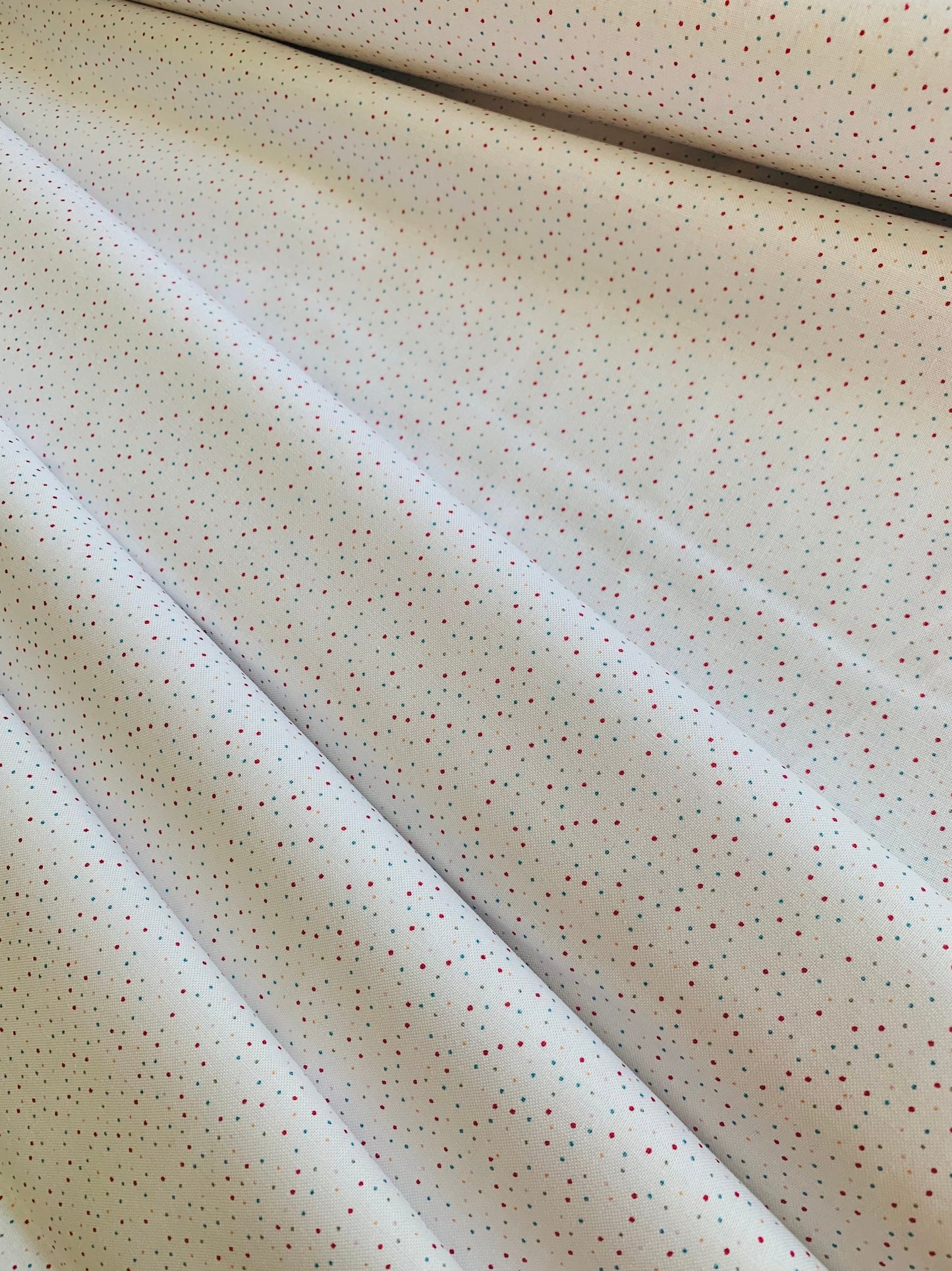 POPPIE COTTON Marshmallow new White - CC20190 | in stock | low volume | dots | vintage | Lori Woods - blender