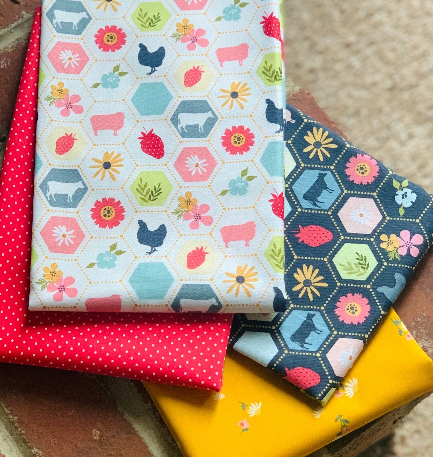 Farm yard fun bundle | 7 fat quarter bundle | cheeky chickens | strawberry  | plaid | Sunshine and Chamomile | Poppie cotton