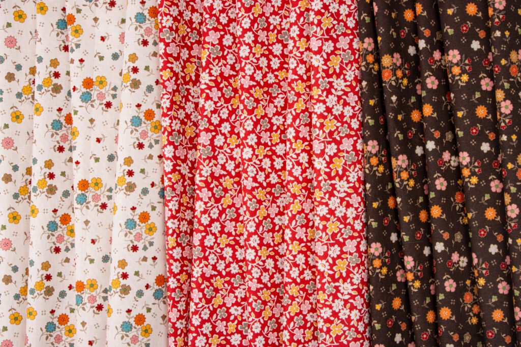 Autumn 10" Stacker | Lori Holt | Bee in my Bonnet - precut | RBD  - 42 pieces in stock