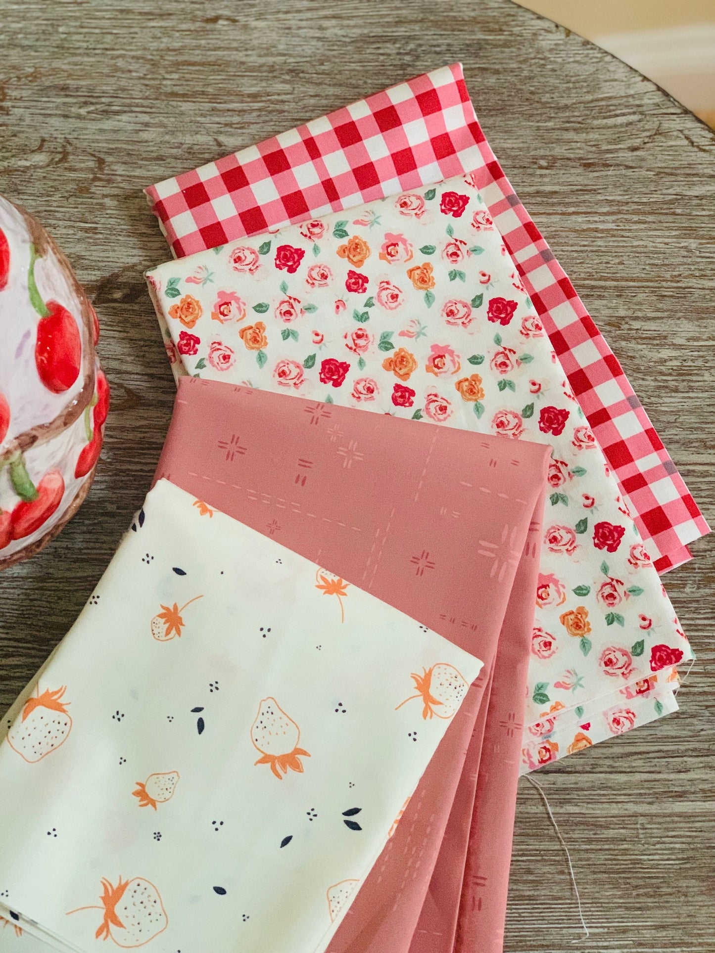 Bloomberry and more - curated bundle - 13 piece FQ or 1/2 yard - Ditsy flowers - Sunday afternoon - Poppie cotton - Lori holt