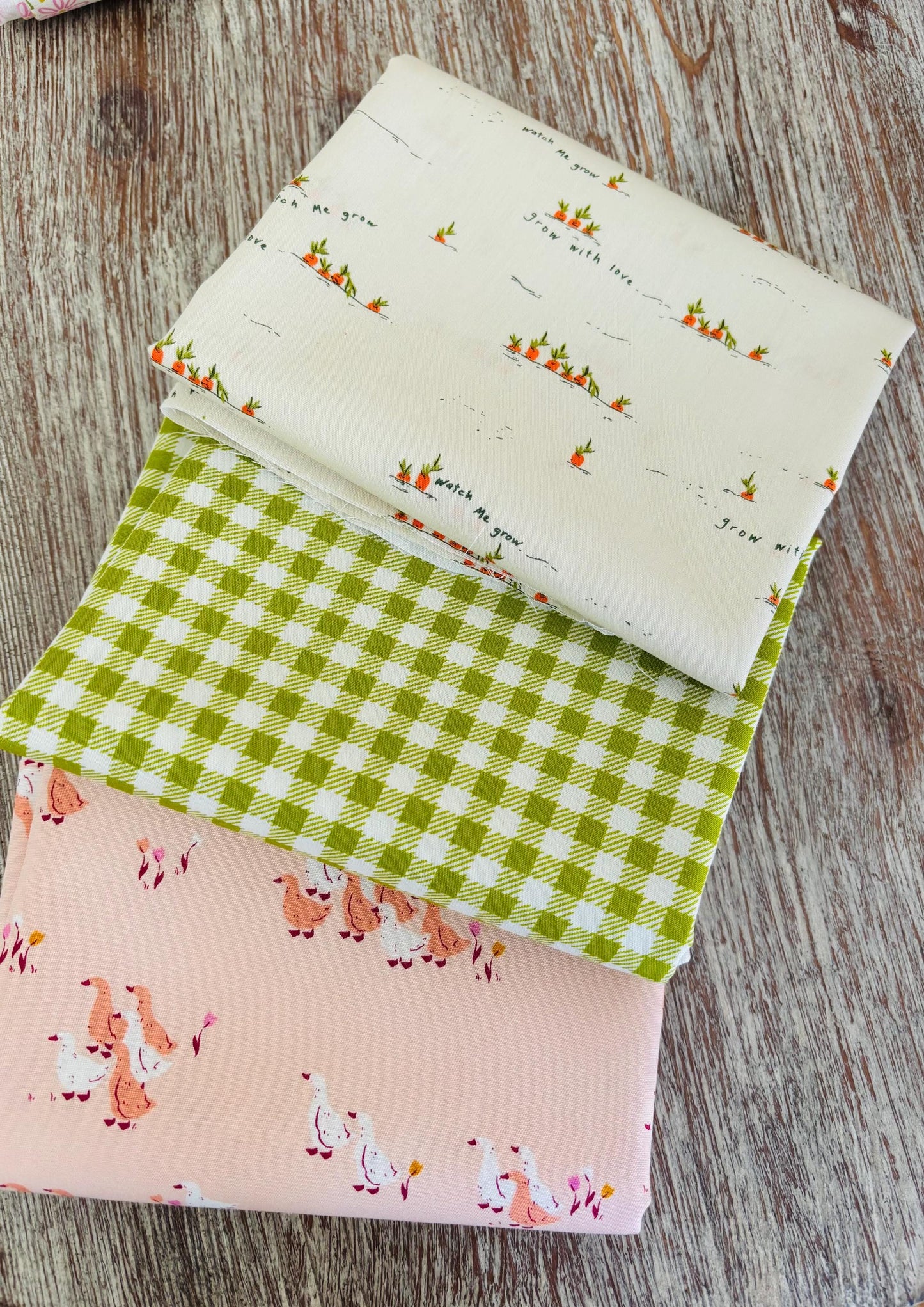 Cottage Grove mini bundle with blenders | Fat quarters bundles 12 fabrics | Fast shipping | Pure solids | spring vibes | rustic - AGF