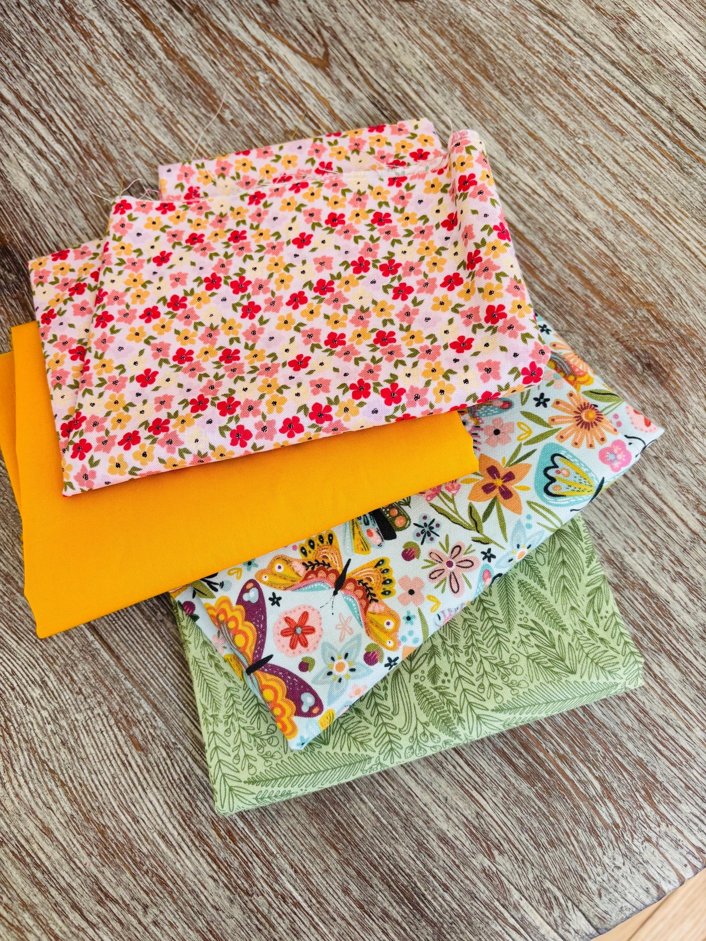 Wild flower meadow v 2 summer themed curated bundle - 17 piece FQ or 1/2 yard - Ditsy flowers - AGF - pure solid - Poppie cotton