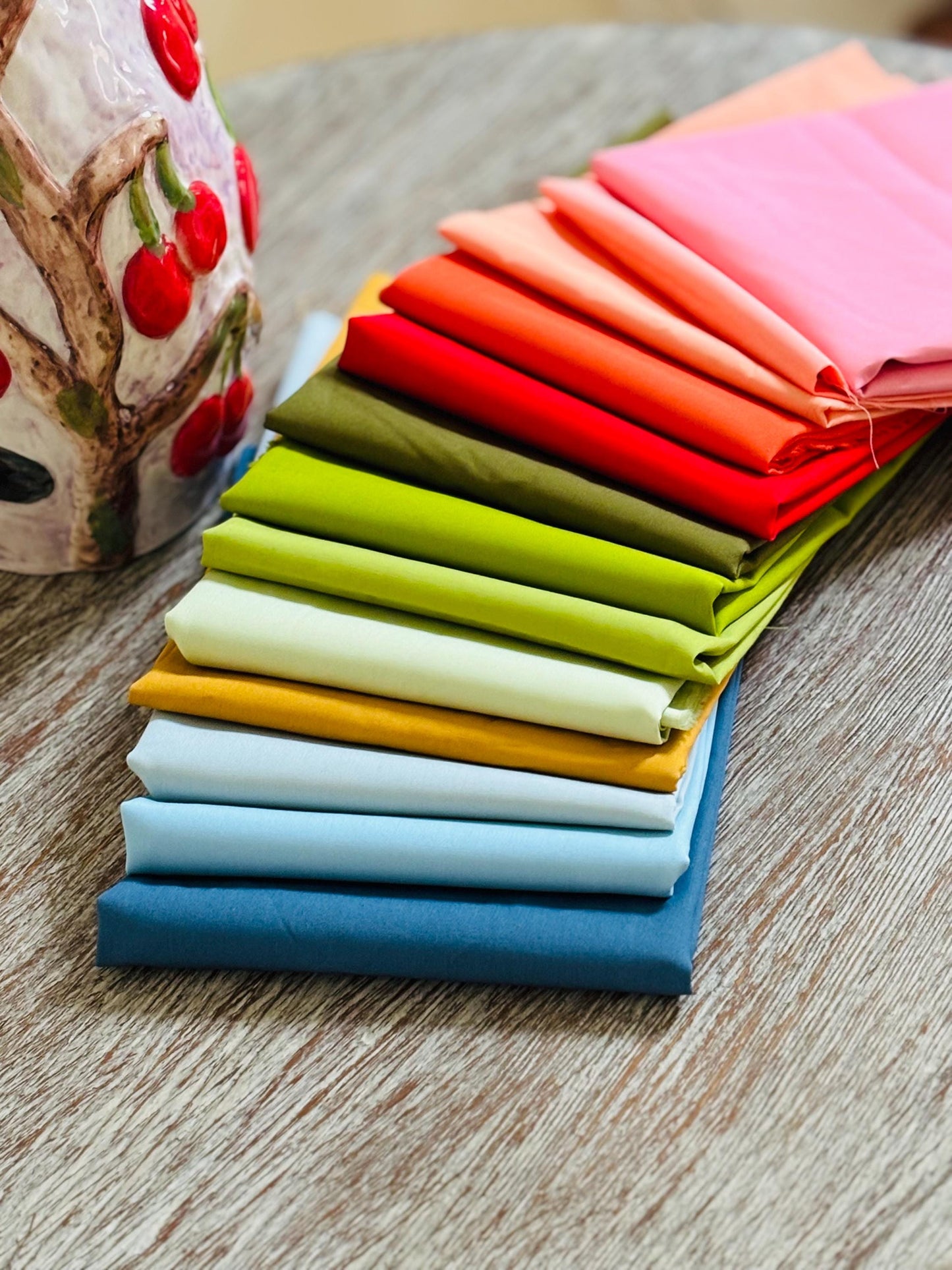 Summer AGF blenders | Fat quarters bundles 13 fabrics | Fast shipping | Pure solids | curated bundle