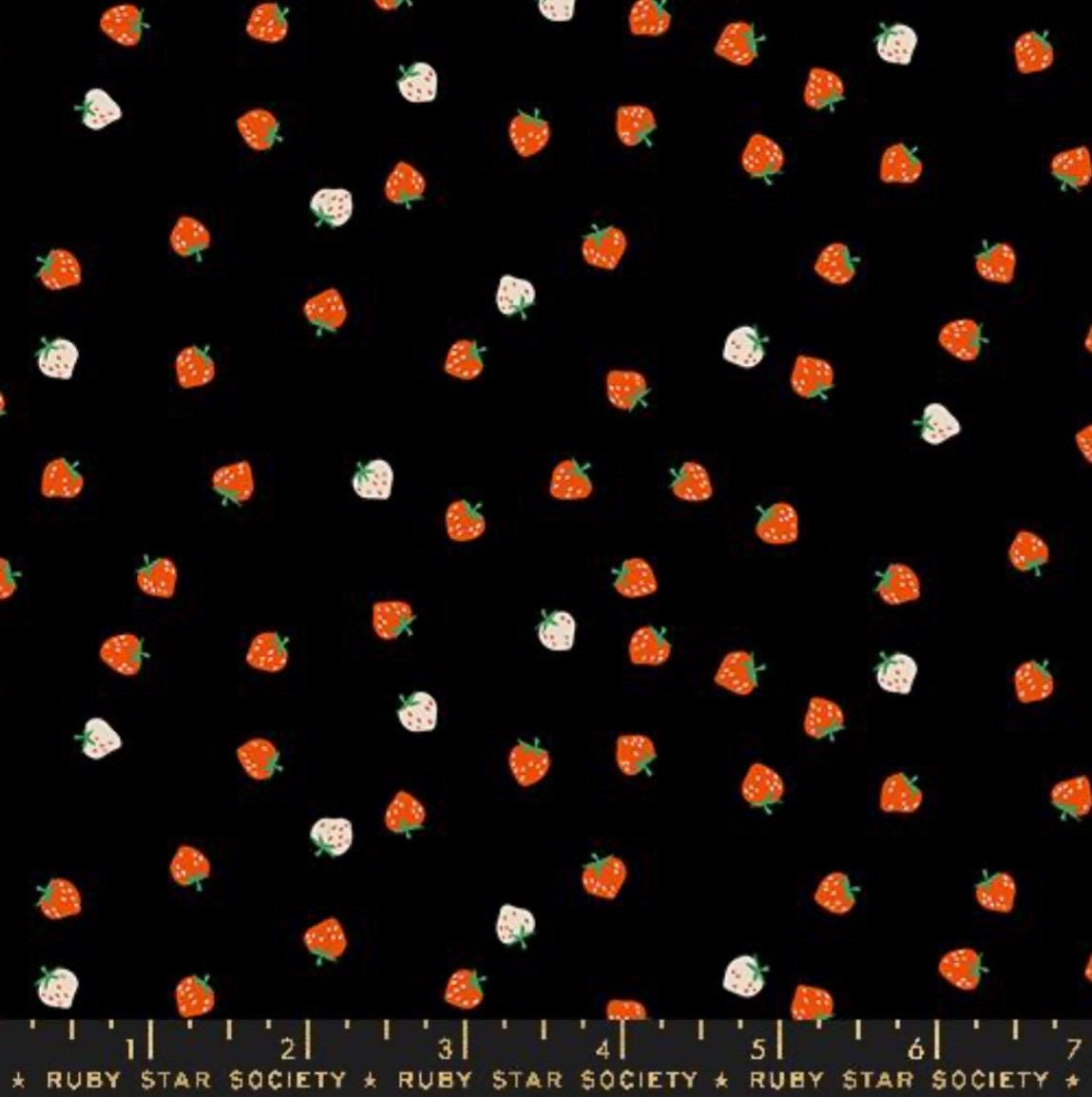 Strawberry black RS3086 Ruby Star | In stock - Kimberly Kight - summer - Retro Kitsch