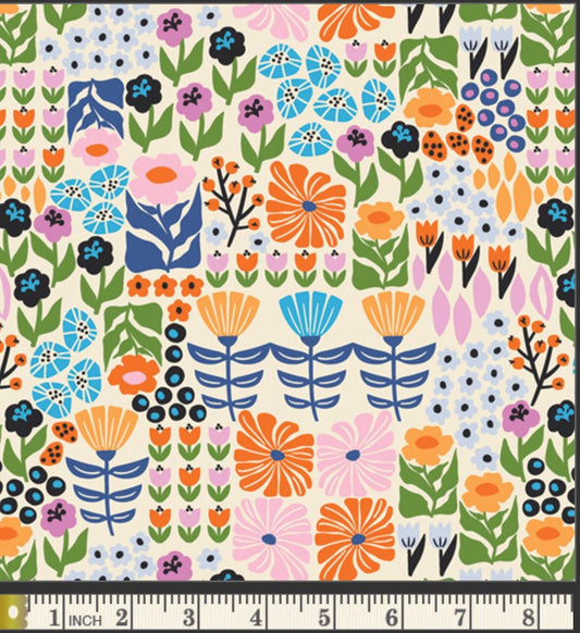 The Cur8tor - in stock - Petal Patchwork Modernista CUR8MO300 | abstract | AGF