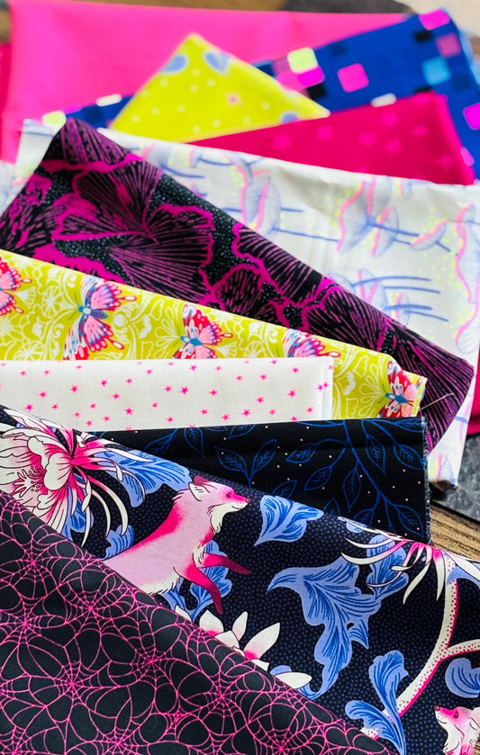 Glow garden and more Halloween 11 fat quarter OR 1/2 yd bundle - AGF - Sarah Watts - pure solids sweet n spooky - starry
