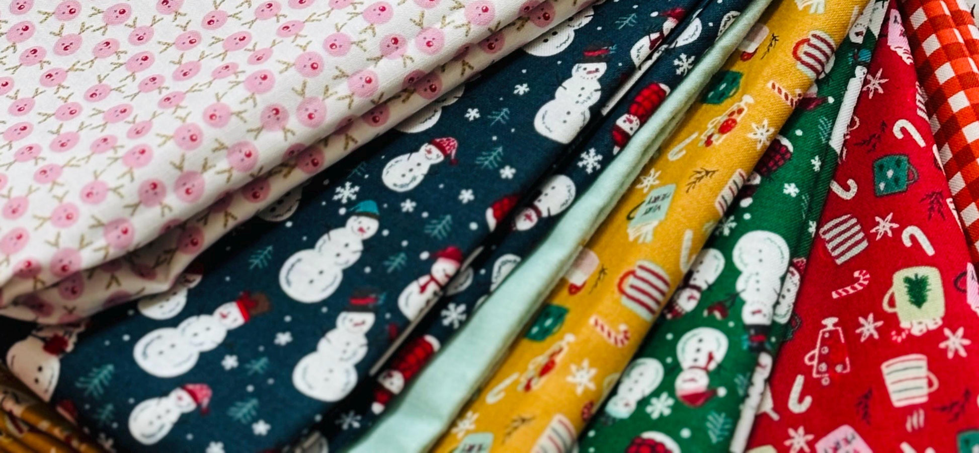 Snow day fun 18 FQ bundle with blenders - RJR - Christmas - holiday - Yuan Xu - sweater weather - in stock