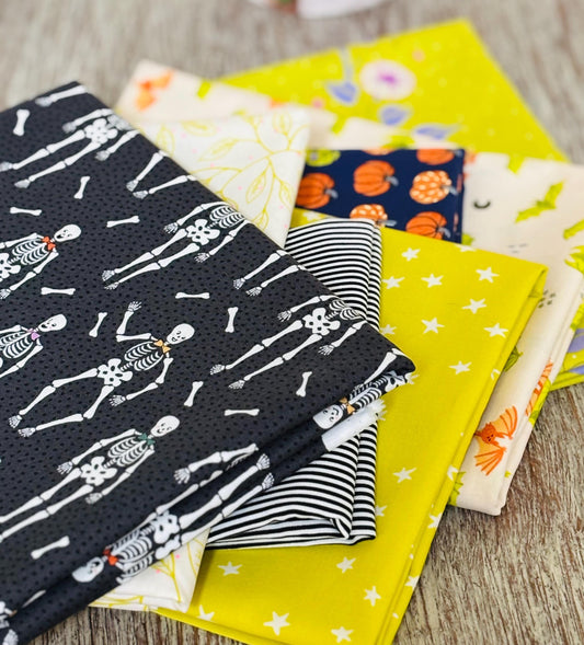 Too cute to spook - slime lime green 7 fat quarter - skeleton - pumpkin - RJR pure solids sweet n spooky ghost scaredy cat