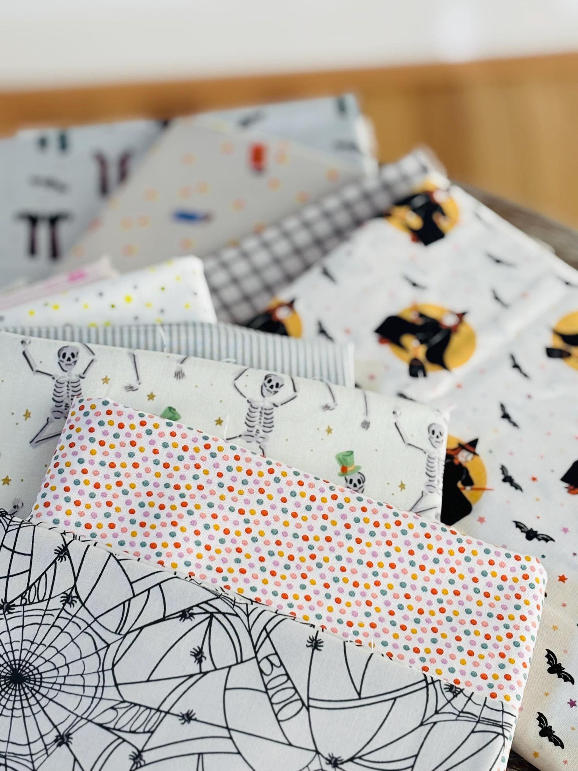 Faintly spooky 11 fat quarter Low volume - skeleton - pumpkin - RJR pure solids sweet n spooky ghost Part 2