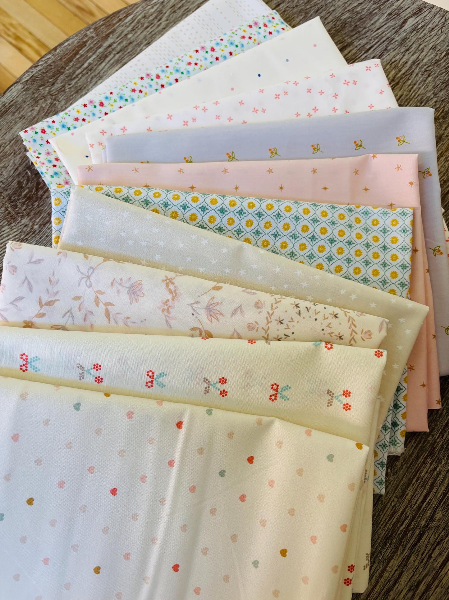 Gentle gatherings 11 fat quarter Low volume polka dots ballerina AGF Starry Poppie cotton hearts RBD Part 1