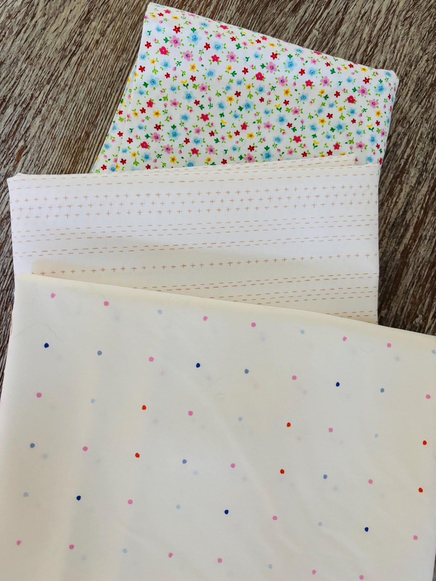 Gentle gatherings 11 fat quarter Low volume polka dots ballerina AGF Starry Poppie cotton hearts RBD Part 1