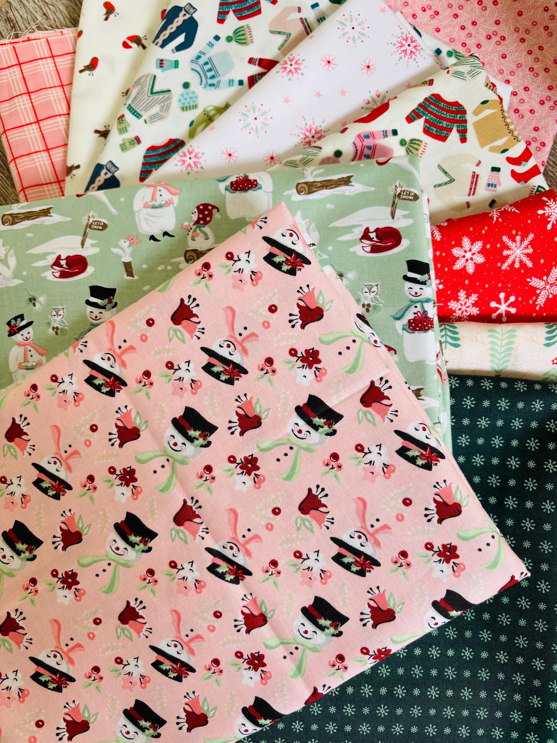 Its cold outside 11 fat quarter OR 1/2 yd bundle -christmas flurry poppie cotton snow day oh what fun AGF