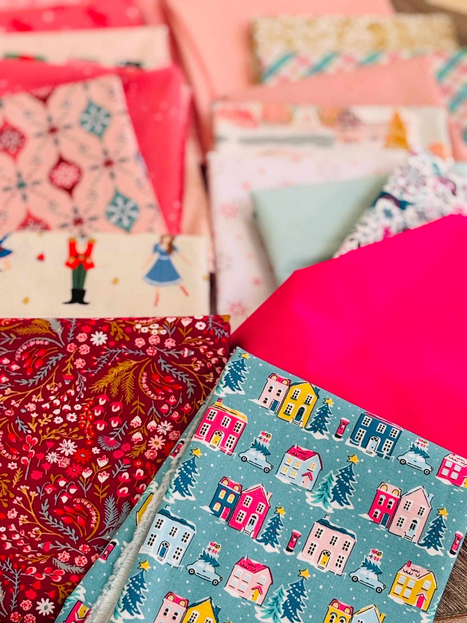 Happy pink Holidays v2 22 FQ bundle AGF Liberty metallic Holiday classics Cozy Christmas Lori Holt Adventale Poppie cotton