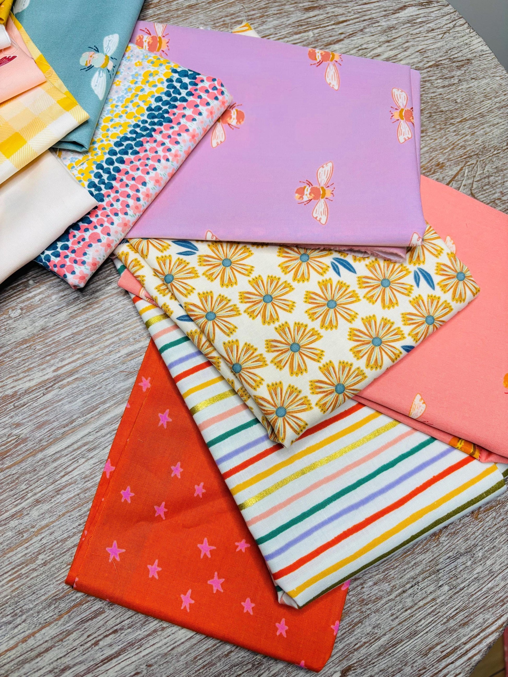 Spring arrival 13 fat quarter # 1 - Bumble AGF poppie cotton Starry ruby star