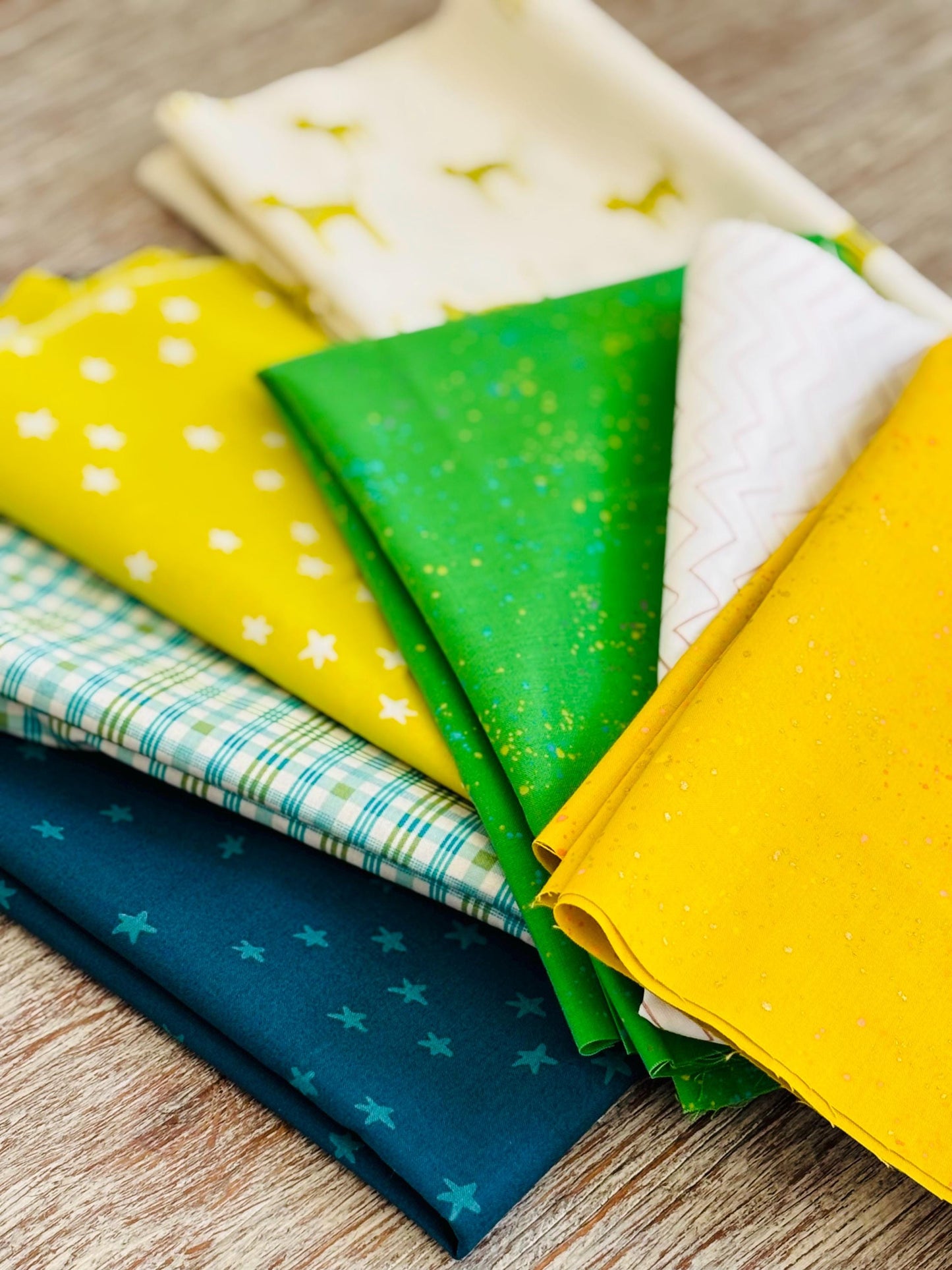 zesty blenders - 7 fat quarter bundle - pistachio lime green blue - starry - ruby Star - speckled - gingham egg and friends