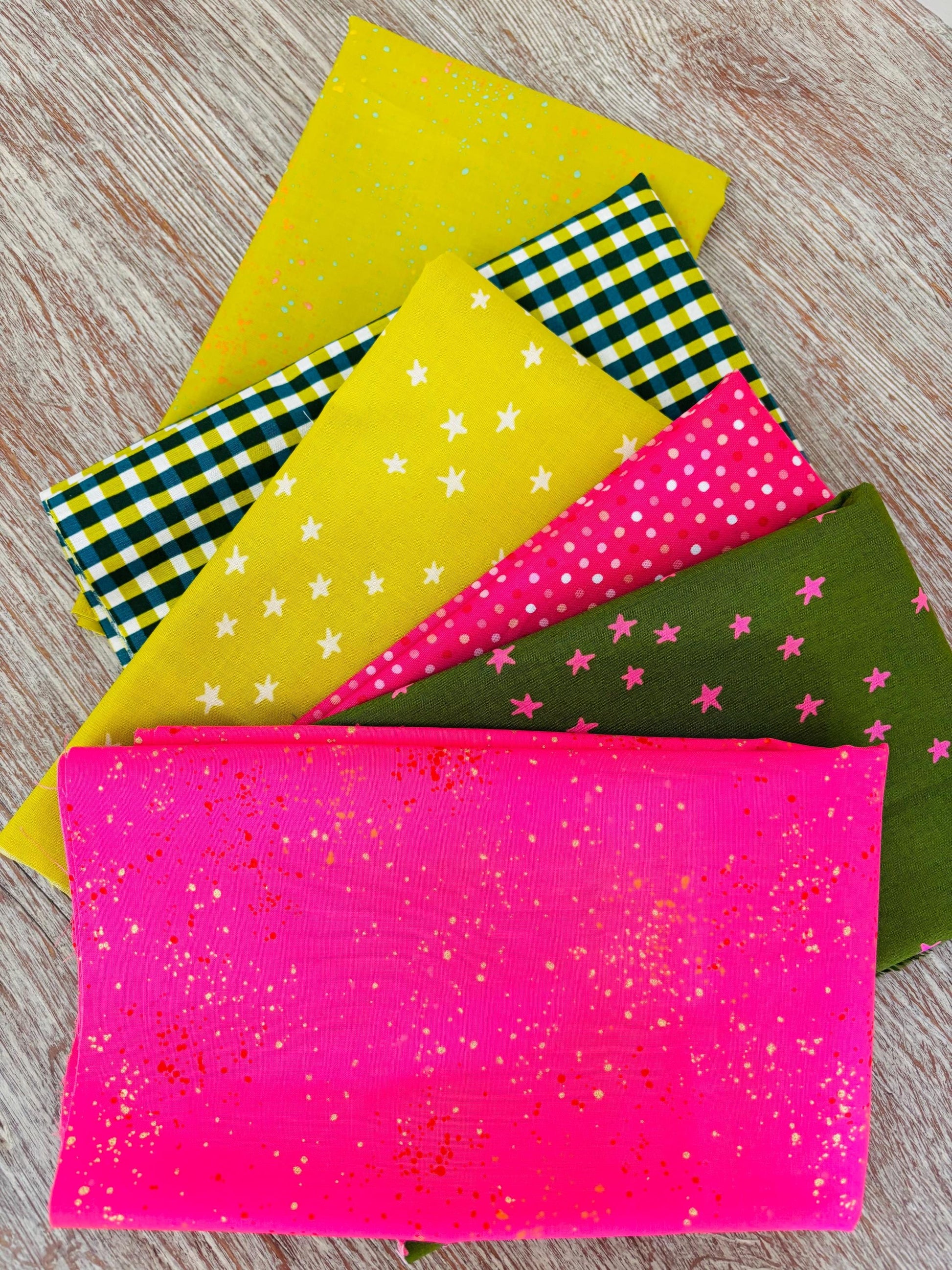 Pink blenders with a lime green twist - 6 fat quarter bundle - mini star - starry - ruby Star - speckled - gingham egg and friends