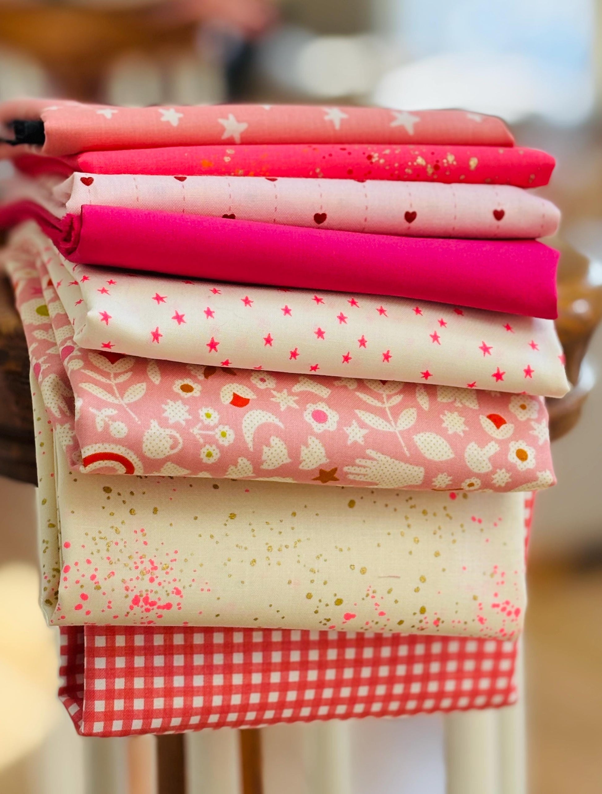 Pink blenders - 8 fat quarter bundle - mini star - starry - ruby Star - speckled - gingham egg and friends