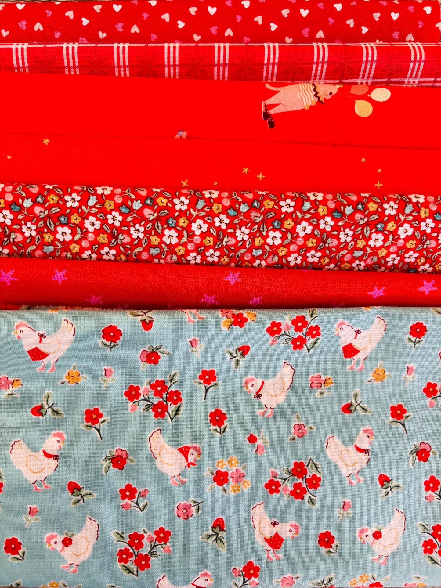 Mini bundle Fat eighth - 7 x 9" x 22" - red