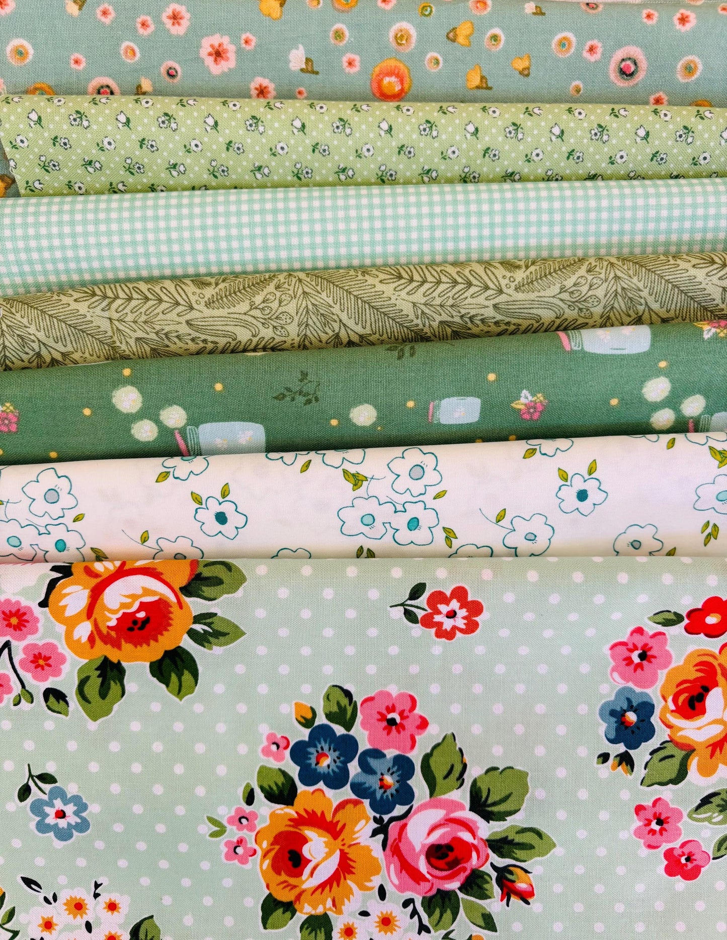 Mini bundle Fat eighth - 7 x 9" x 22" - green
