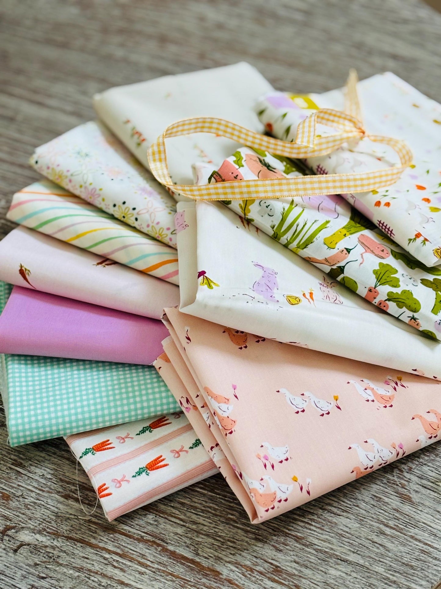 Cottage Grove 11 FQ mini bundle | Pure solids | spring vibes | rustic AGF Home sweet home Poppie cotton farmyard ducks