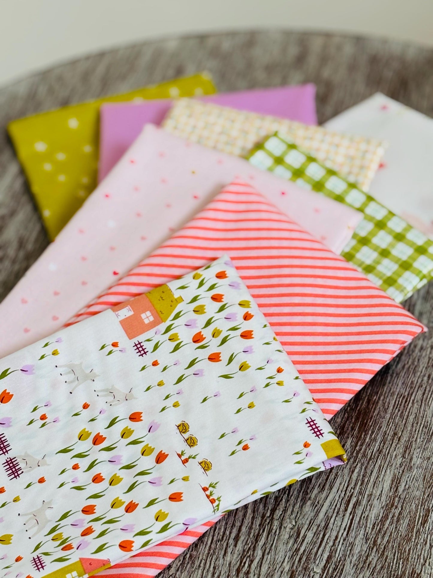 Spring arrival part 2 8 FQ mini bundle | Pure solids | spring vibes | rustic AGF plaid Poppie cotton farmyard ducks