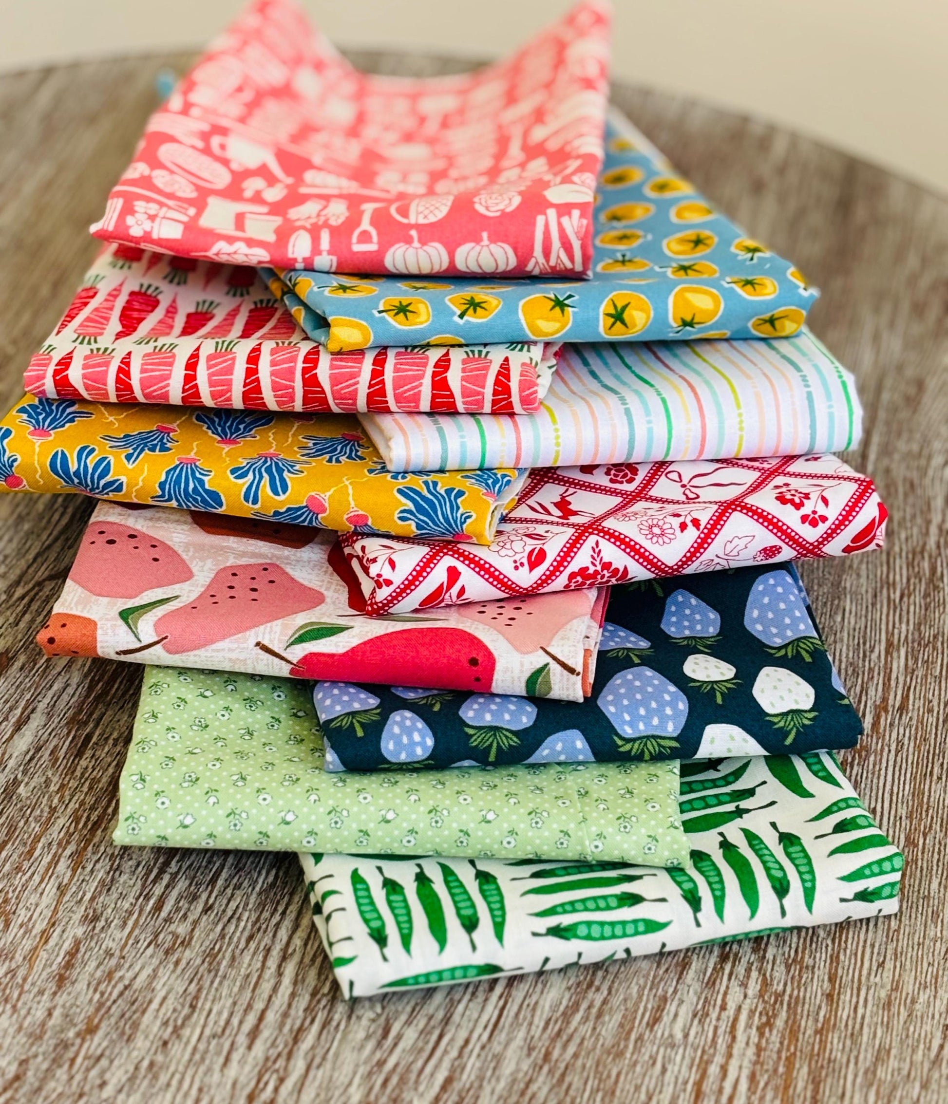 Kitchen garden mini No 3 fruit vegetable summer curated bundle - 10 FQ - in the vegetable garden - AGF - cotton and steel - berries