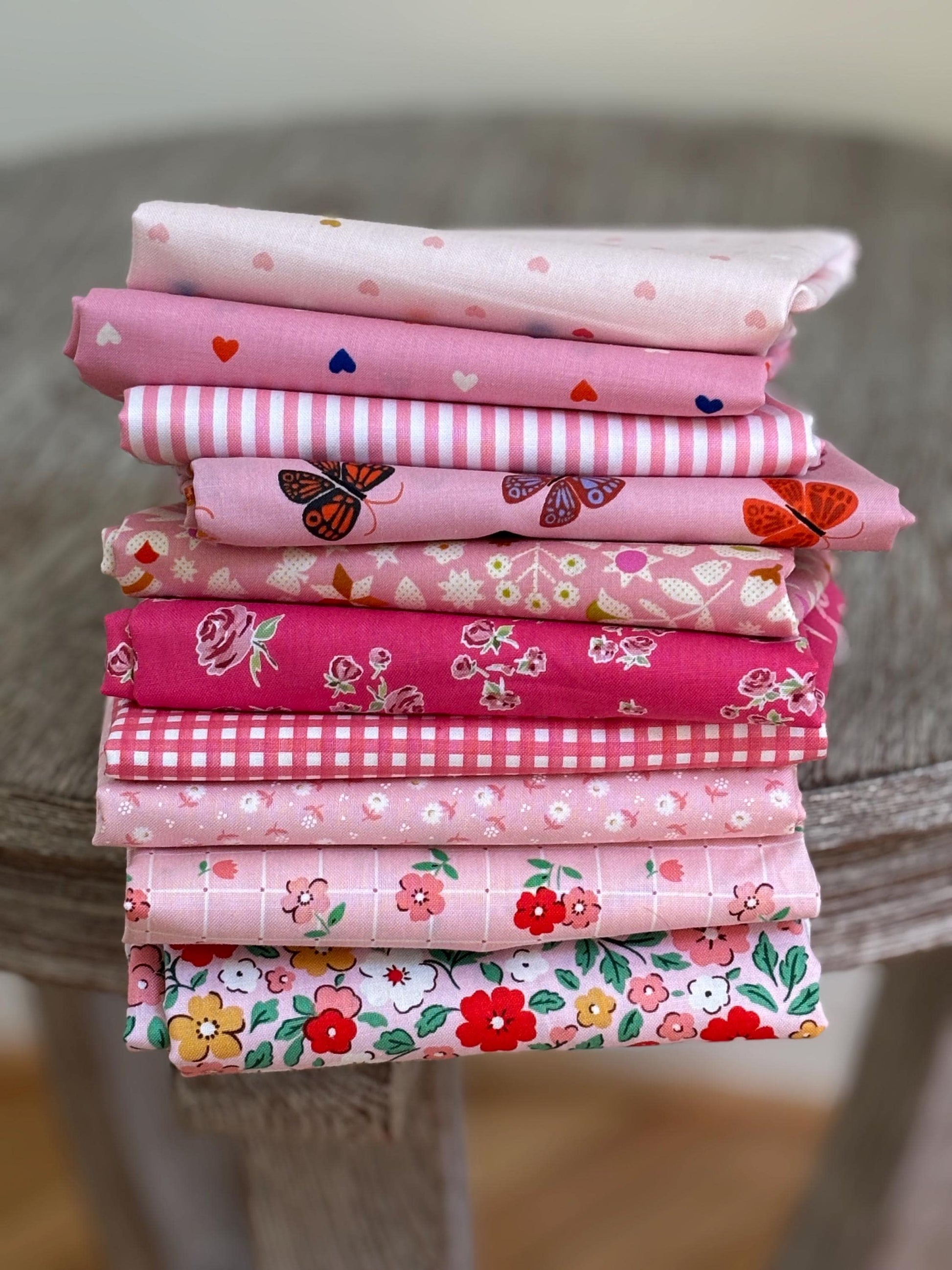 Ever so pink - 11 fat quarter bundle - Poppie Cotton #1