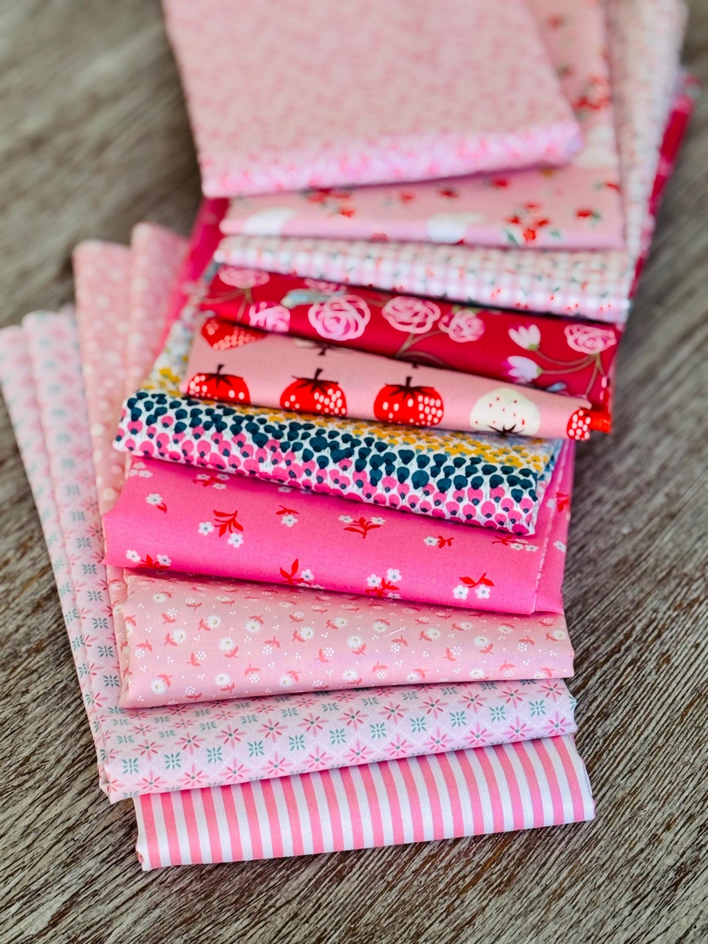 Ever so pink - 11 fat quarter bundle - Poppie Cotton Liberty ruby star strawberry #2